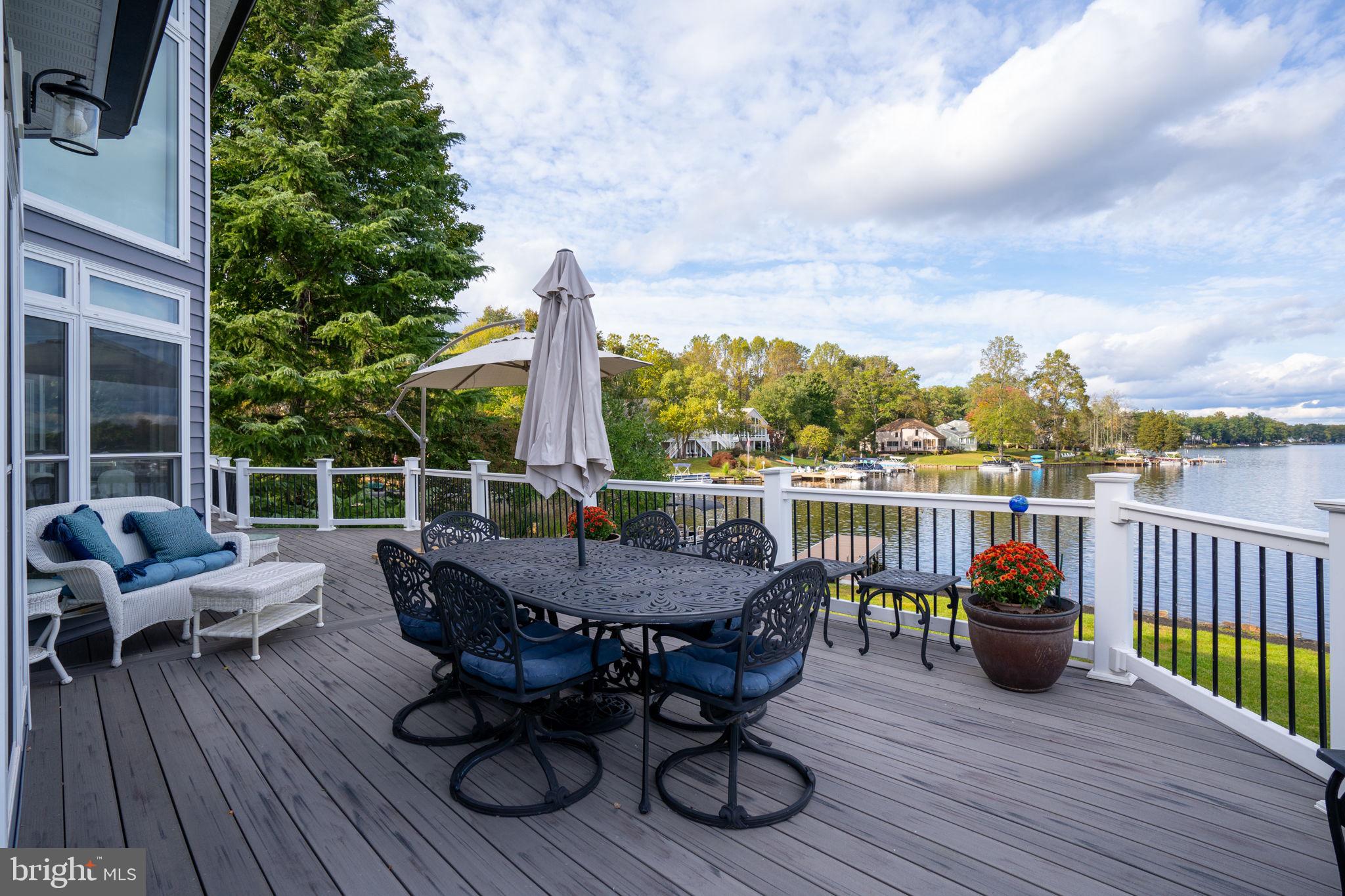 LAKE OF THE WOODS - Residential