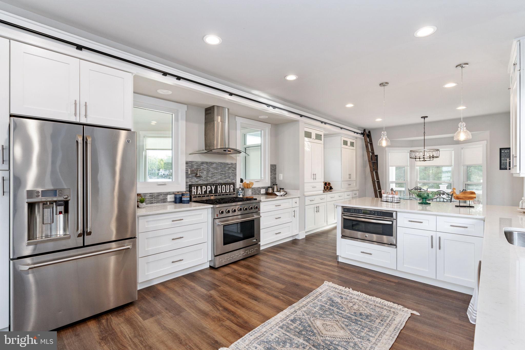 LAKE OF THE WOODS - Residential