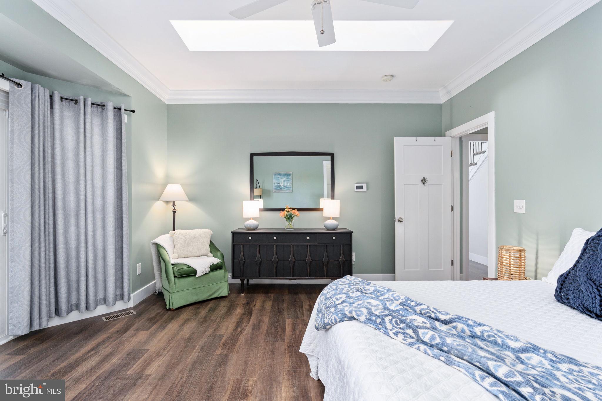 LAKE OF THE WOODS - Residential