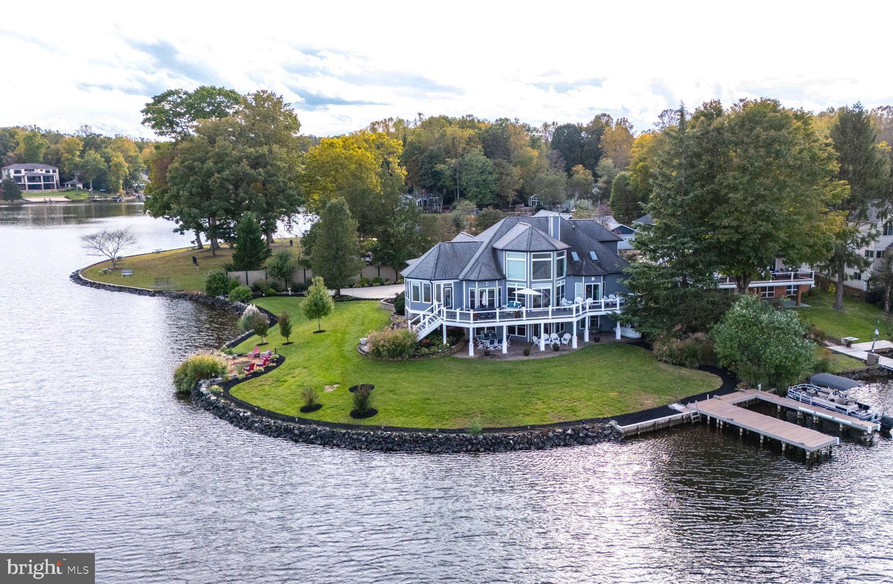 LAKE OF THE WOODS - Residential