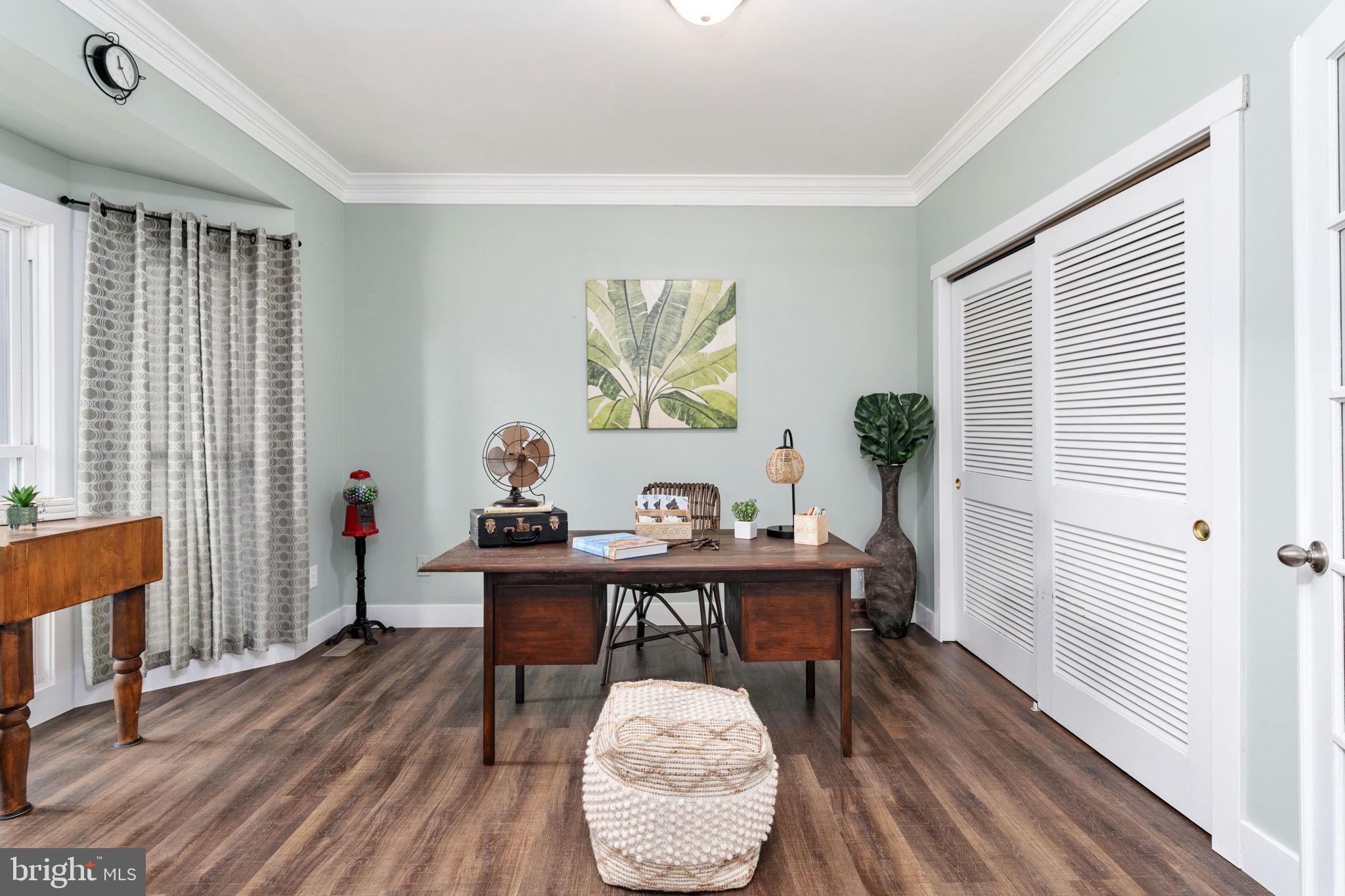 LAKE OF THE WOODS - Residential