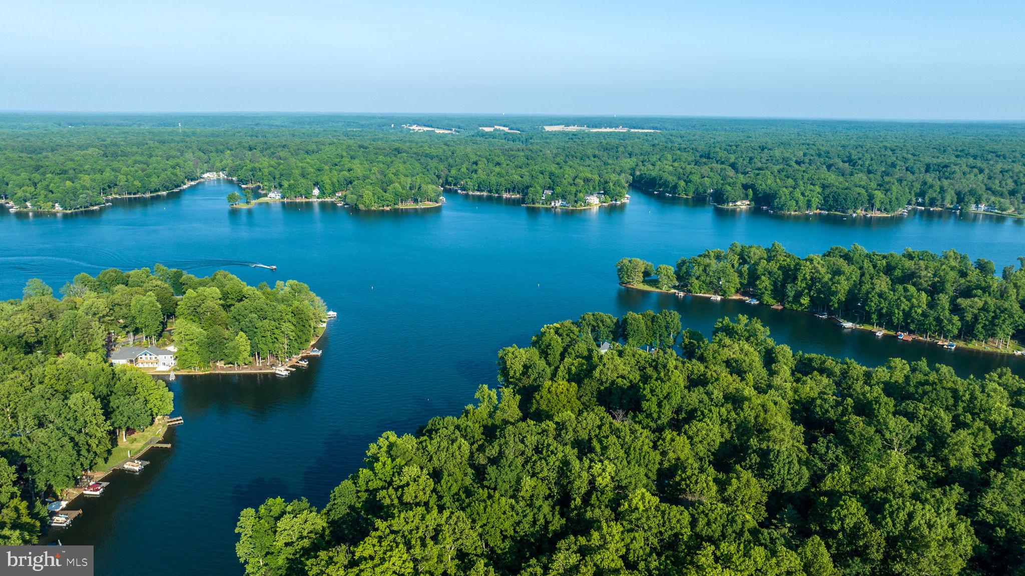 LAKE OF THE WOODS - Residential