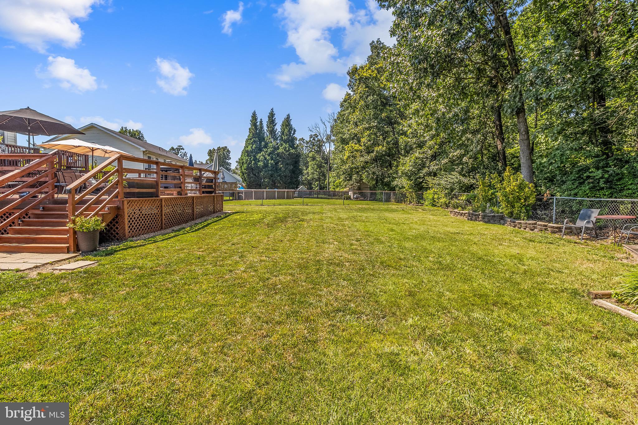 DOUGLAS OAKS - Residential