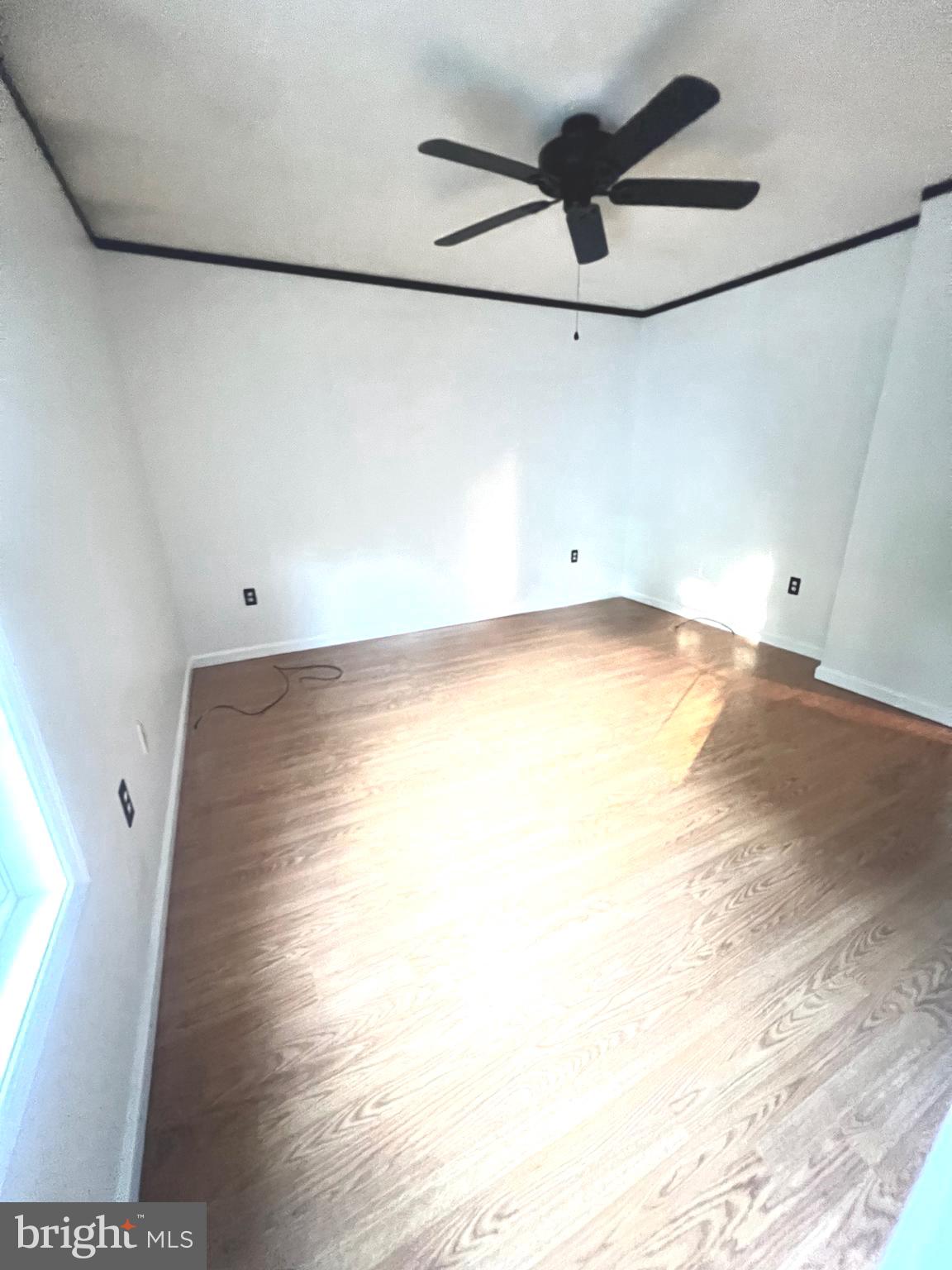 DOUGLAS OAKS - Residential