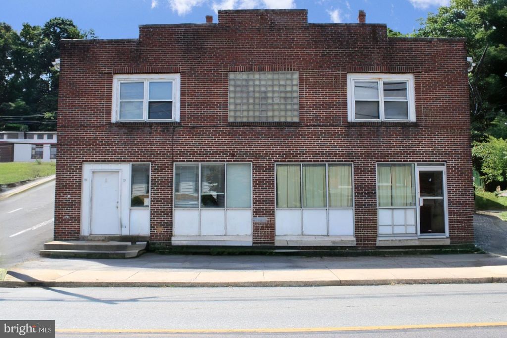 Photo of 155 W Main Street #17, WINDSOR, PA 17366 (MLS # PAYK2089380)