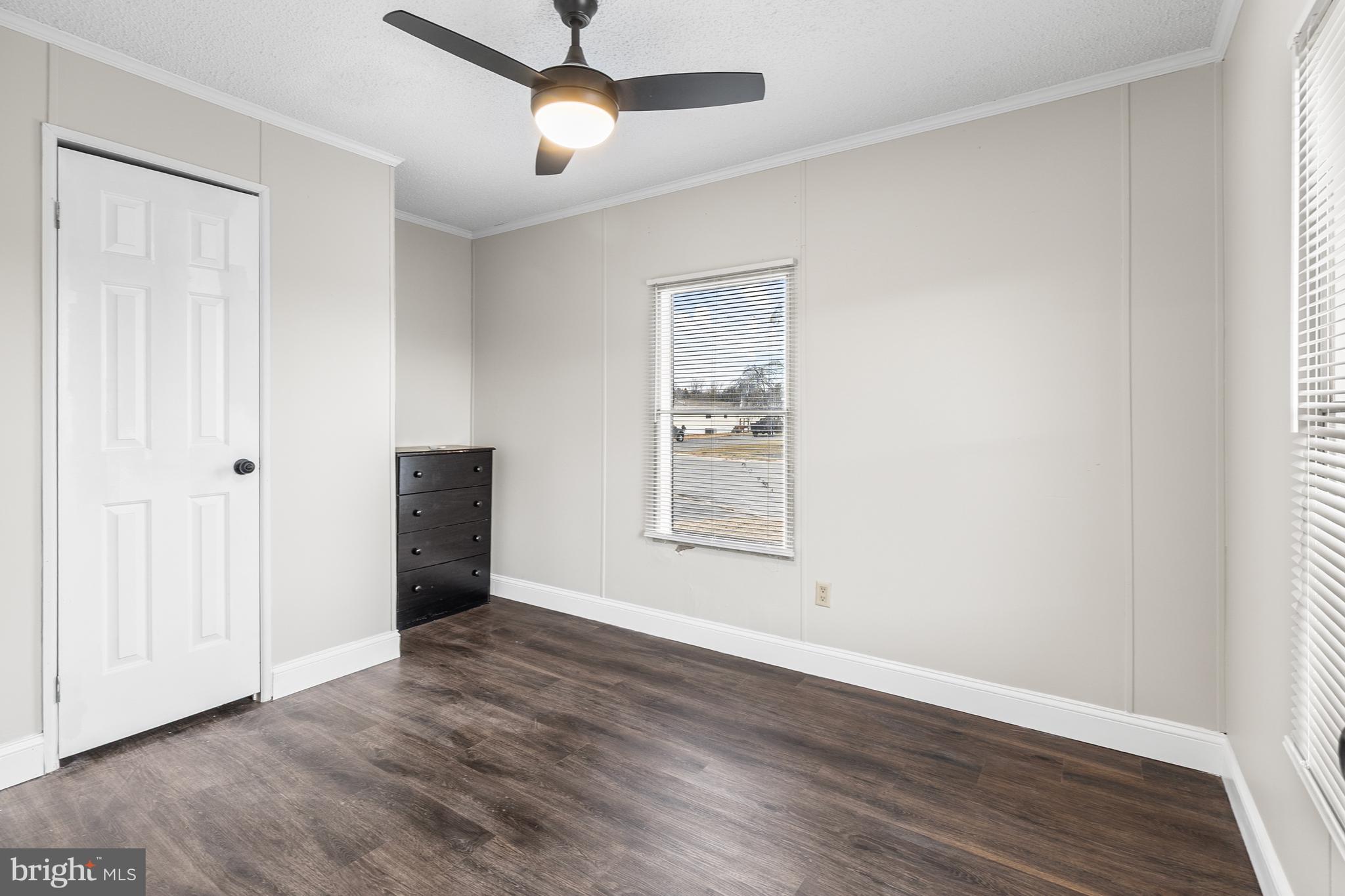 WATERFORD - Residential