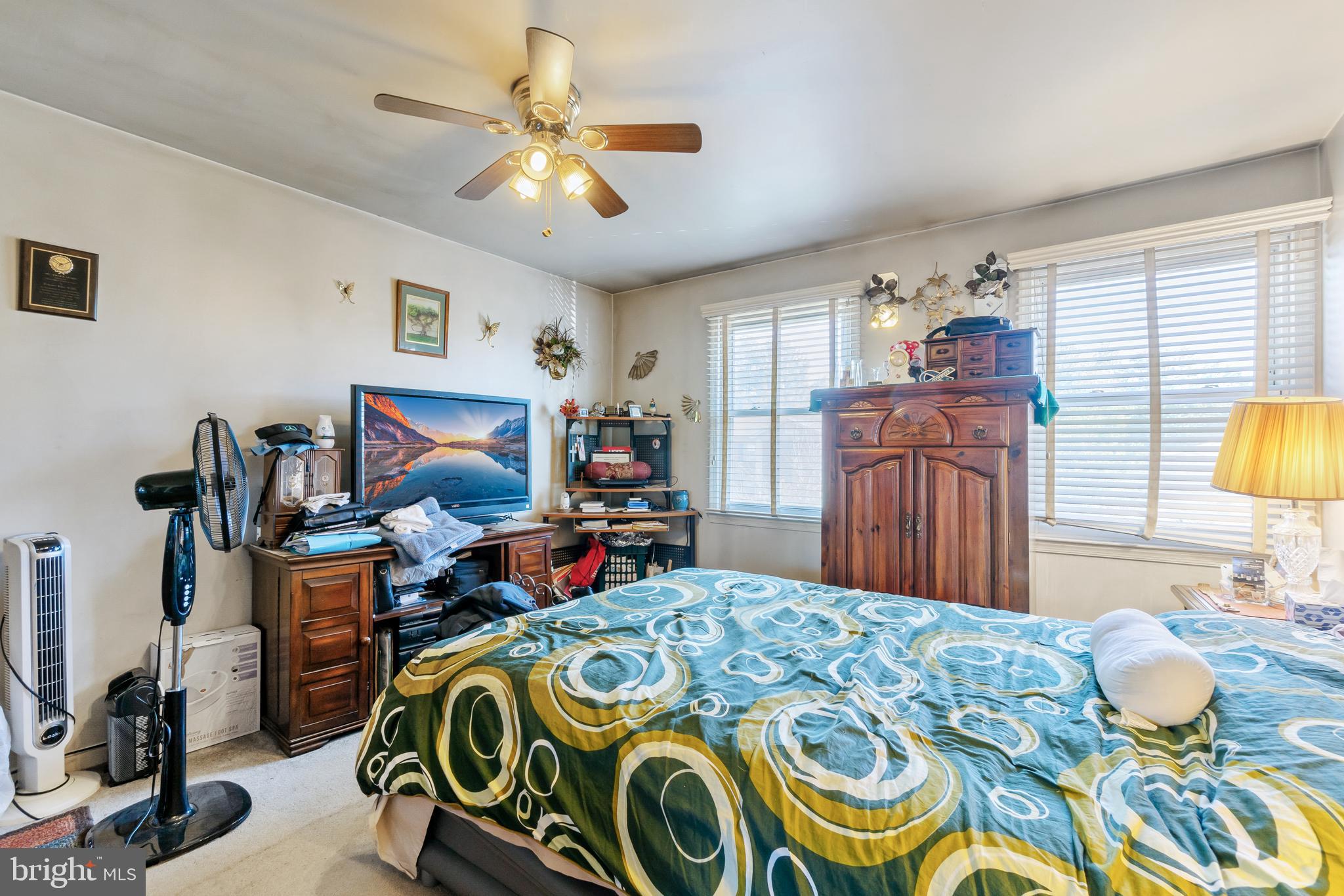 DEN LEE ACRES - Residential