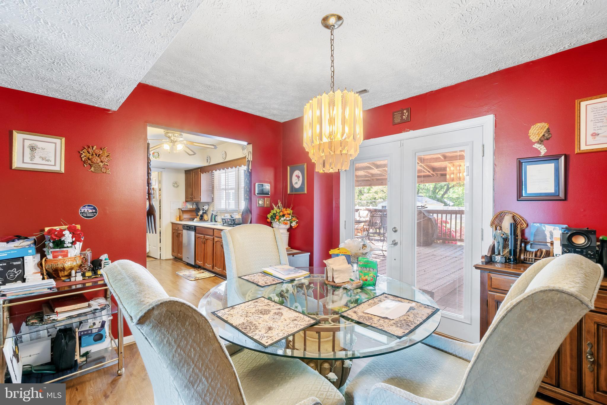 DEN LEE ACRES - Residential