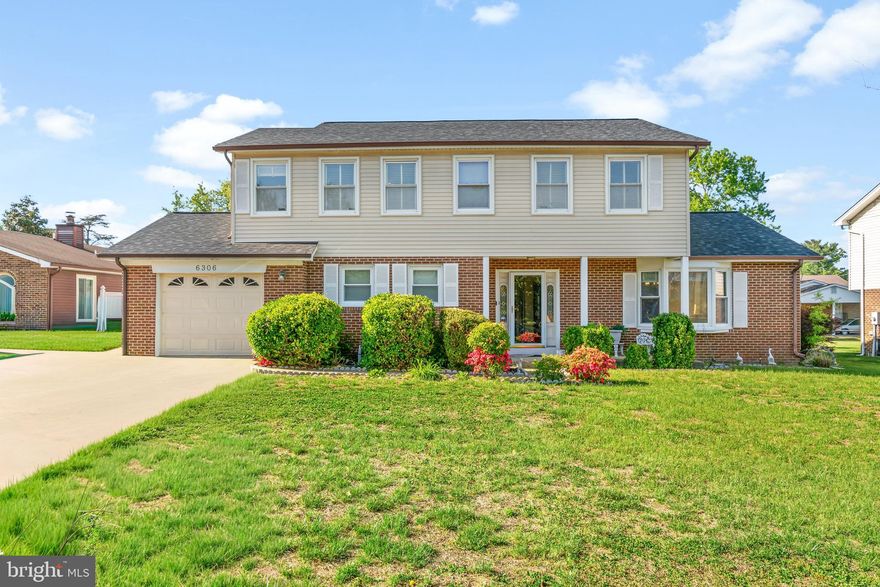 Charming Colonial in the established community of Den Lee Acres in Clinton. This 4-bedroom, 2.5-bath home offers over 2,800 sq ft of living space with a functional layout, multiple living areas, including a sunroom, and an attached garage.
Upper level features generously sized bedrooms, including a primary suite with a private bath. The home offers great potential for updates and customization.
Conveniently located near shopping, dining, and major commuter routes, with easy access to DC, Joint Base Andrews, and Northern Virginia.
Property is being sold as-is.