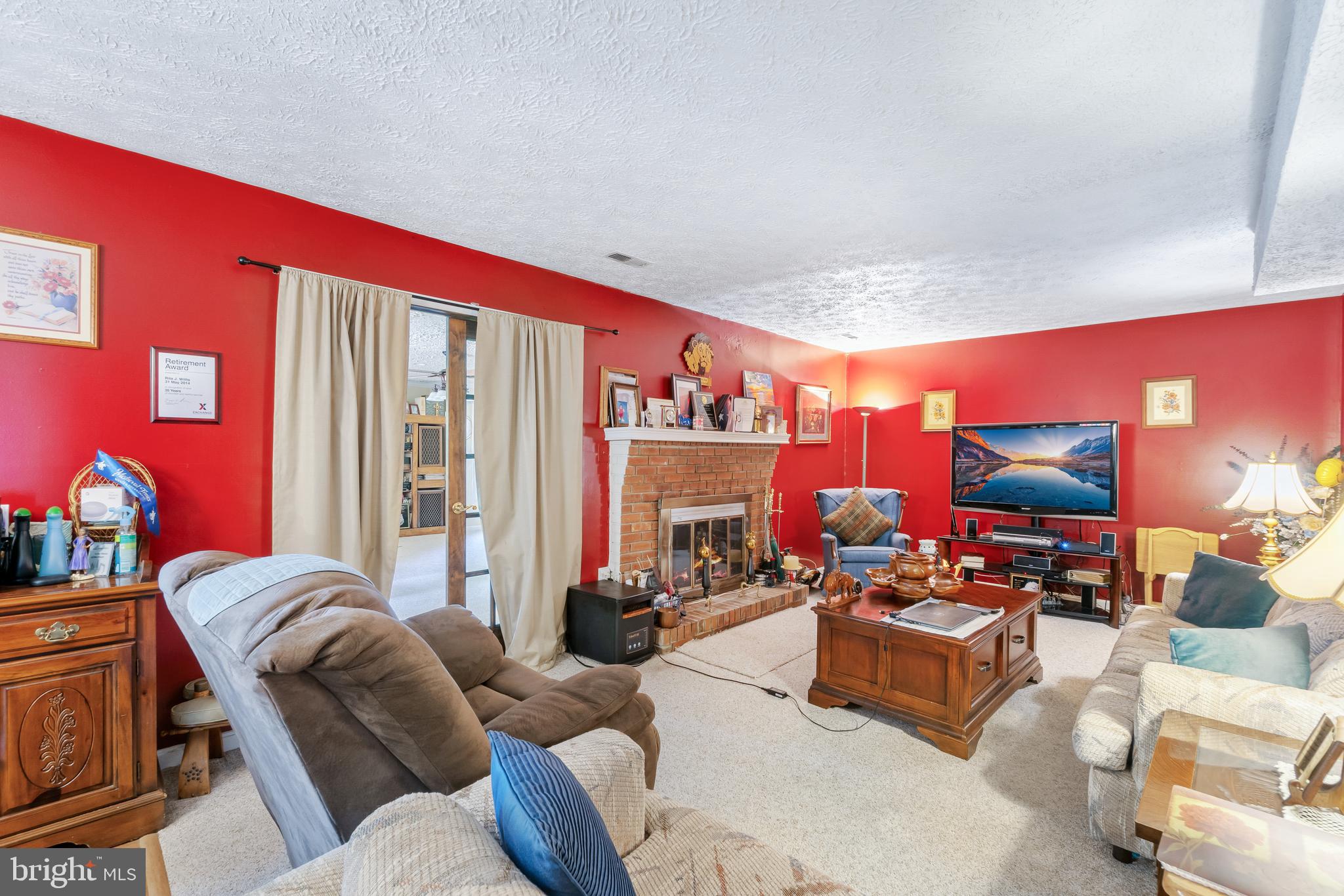 DEN LEE ACRES - Residential