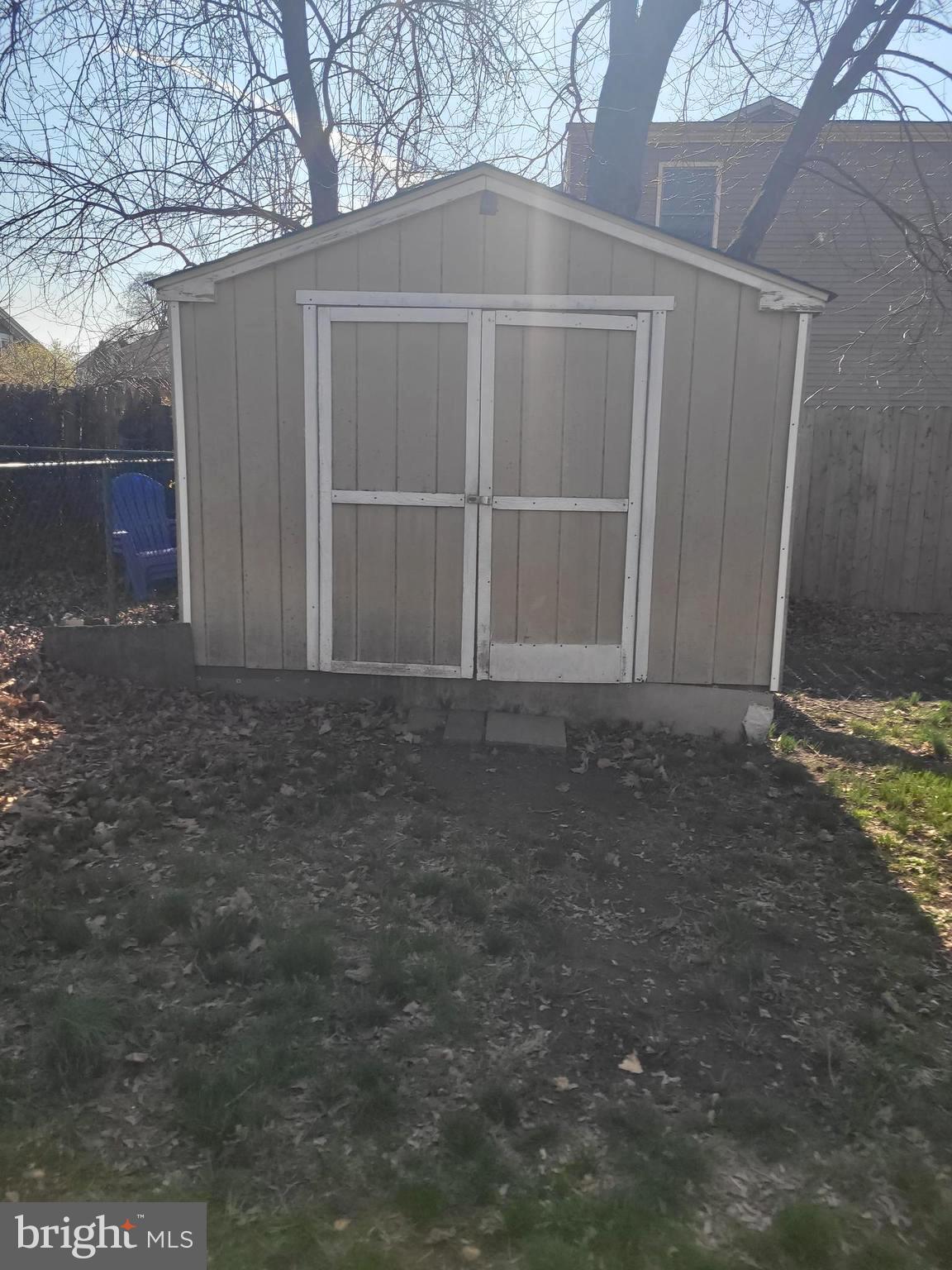 CHESTNUT GROVE - Residential