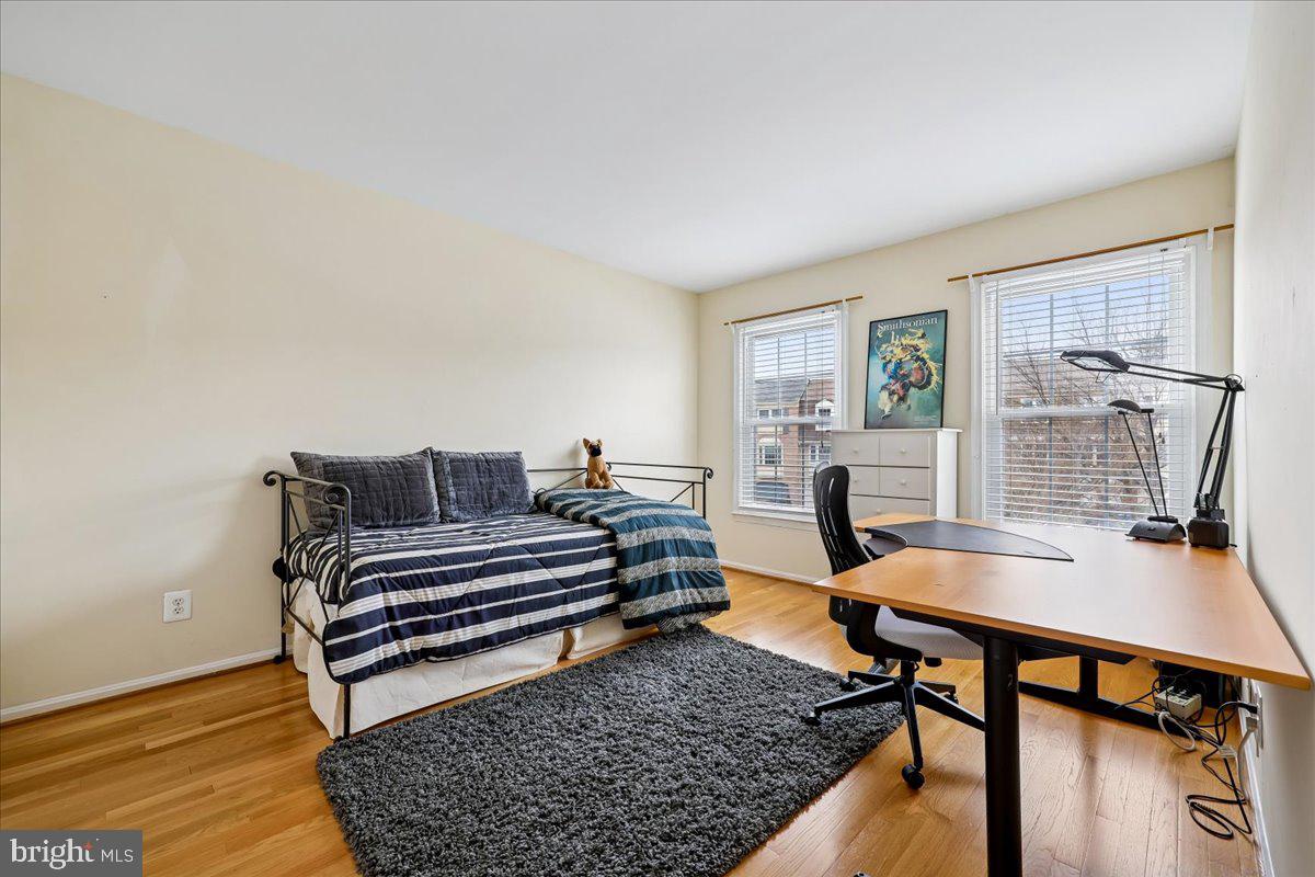 FAIRWAY ISLAND - Residential