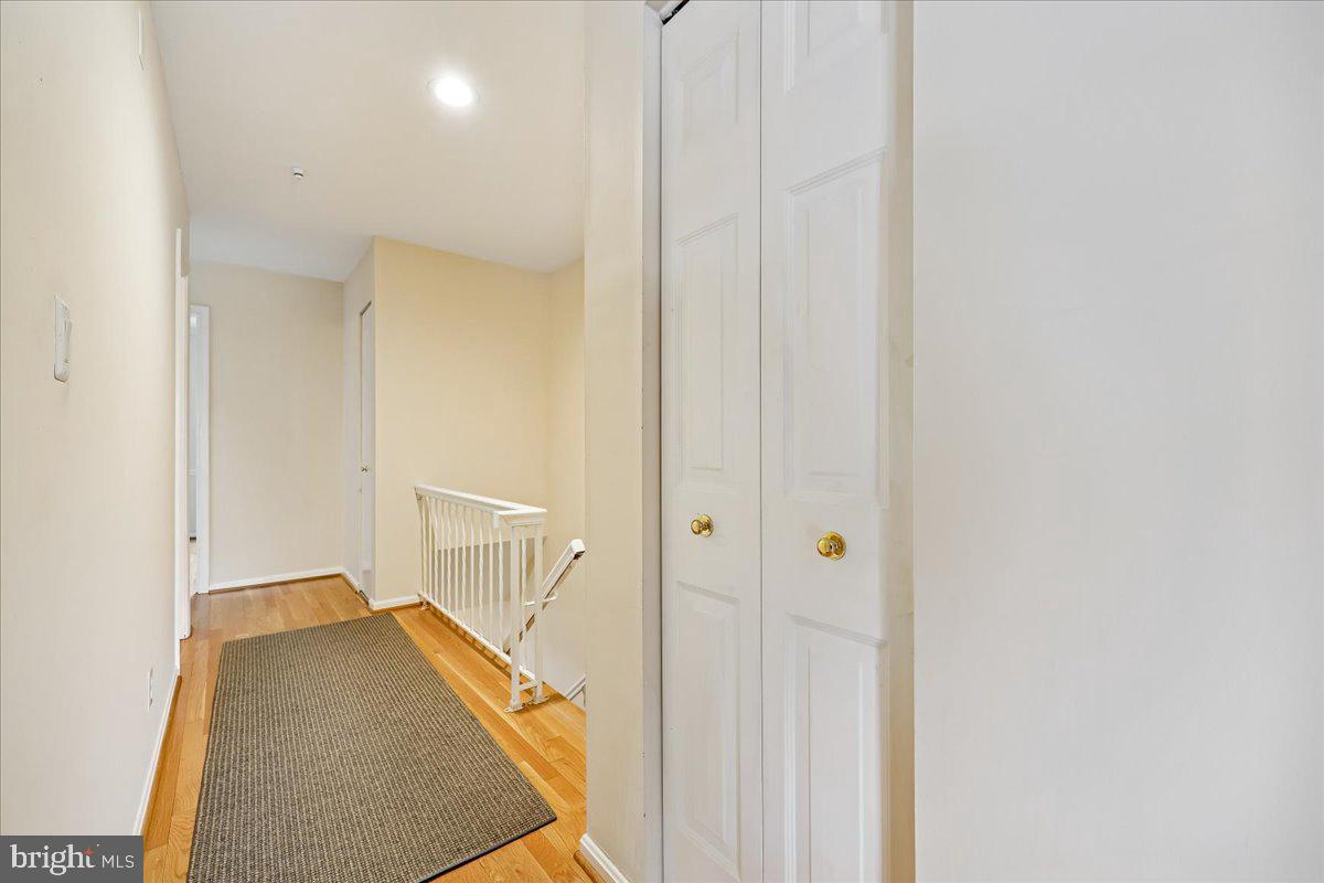 FAIRWAY ISLAND - Residential