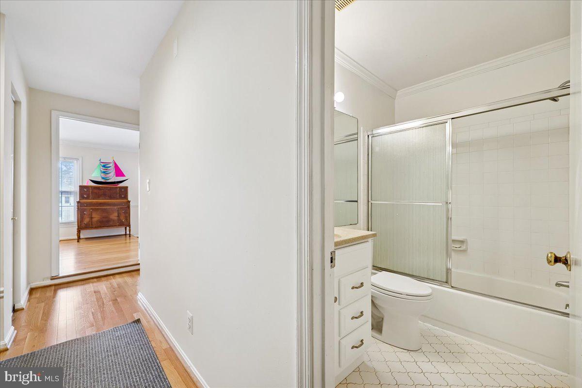 FAIRWAY ISLAND - Residential