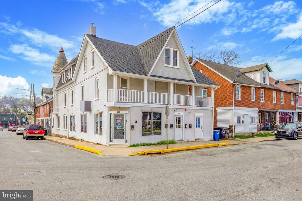 Photo of 658 E Chestnut Street, COATESVILLE, PA 19320 (MLS # PACT2087308)