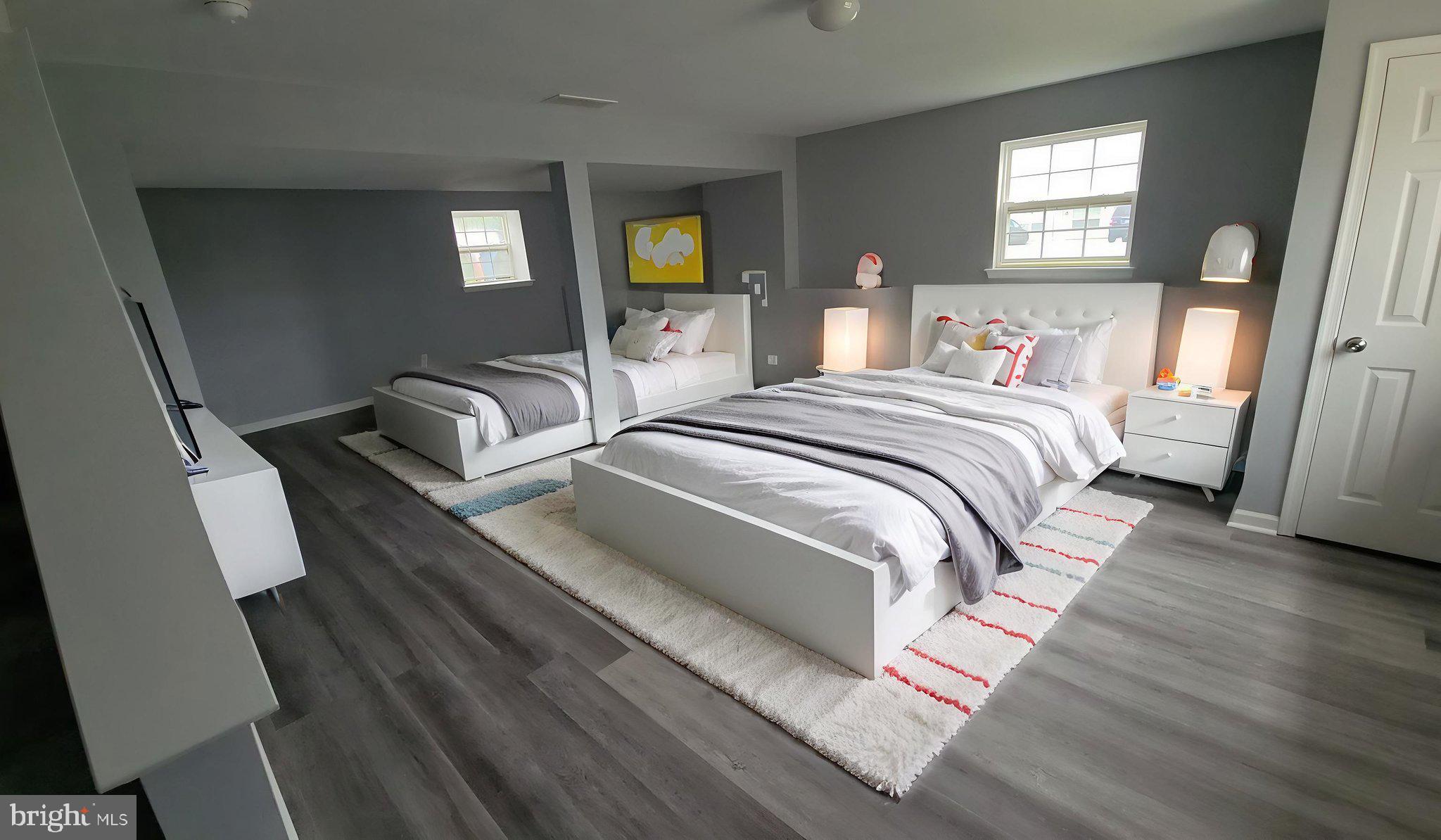 SUNNYSIDE VILLAGE - Residential