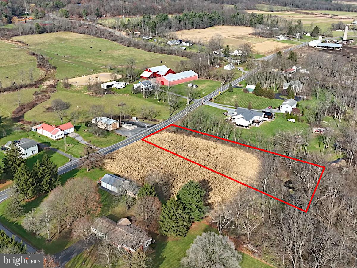 0000 HALFMOON VALLEY ROAD