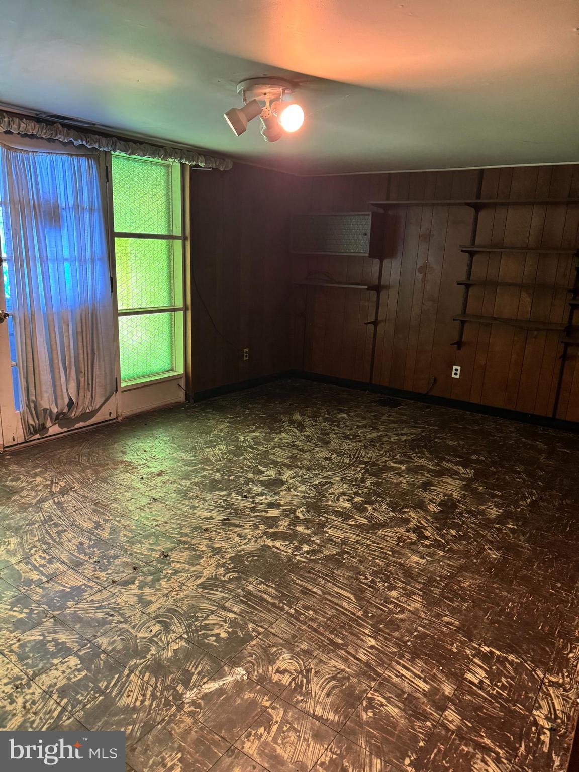 MILLBROOK - Residential