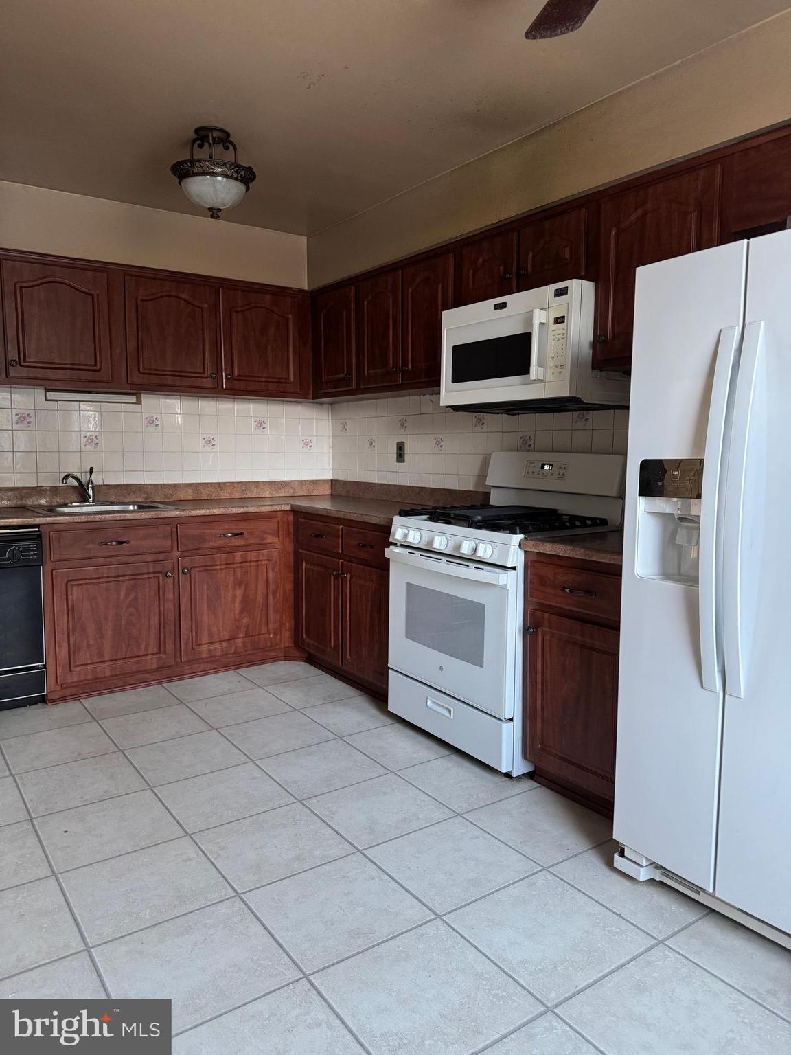 MILLBROOK - Residential