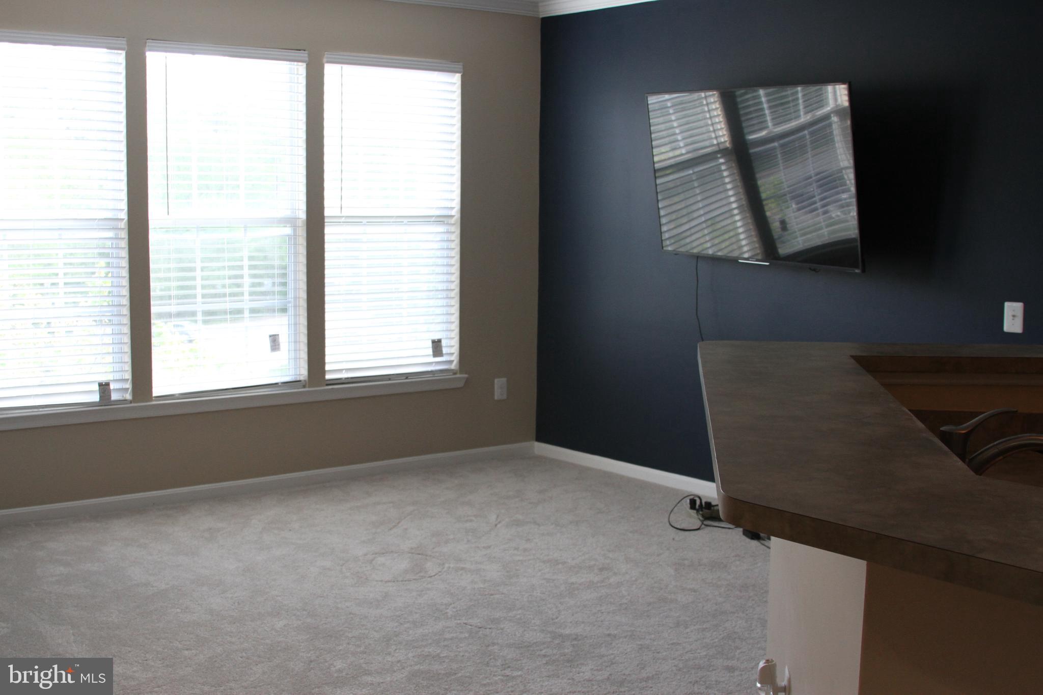 BOWIE TOWERS - Residential