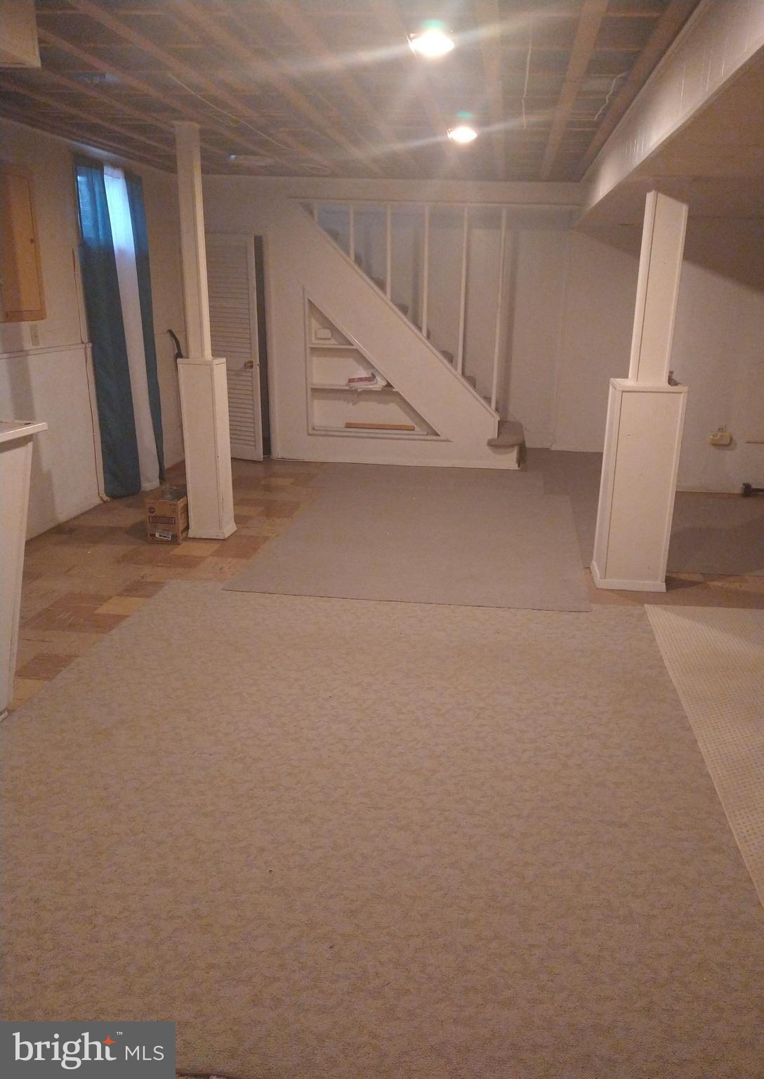 NEW CARROLLTON - Residential