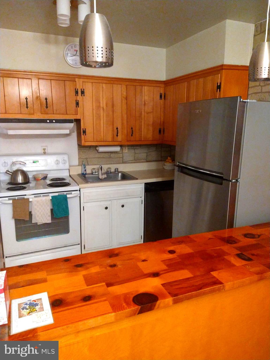 NEW CARROLLTON - Residential