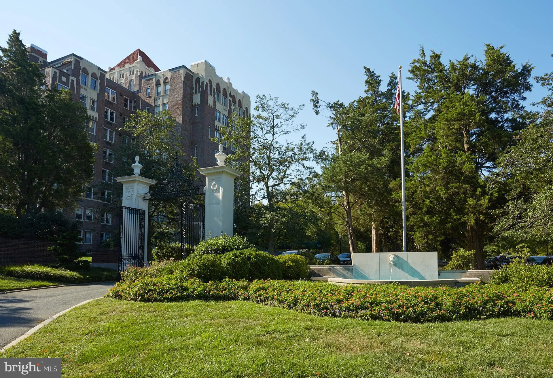 Additional image 2 of 3900 Cathedral Avenue NW Unit 513-A, Washington, DC 20016