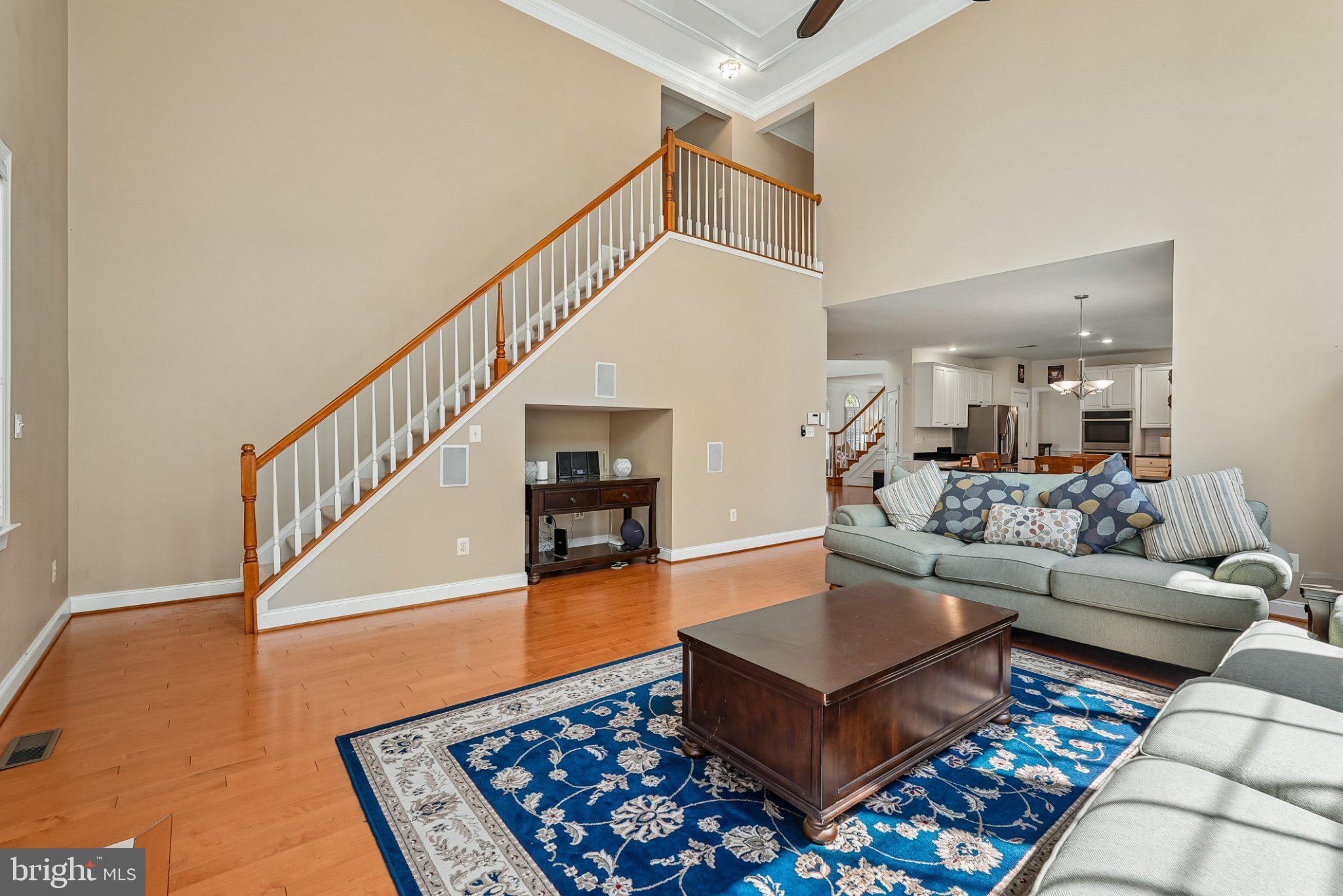 SOUTH RIDING - Residential