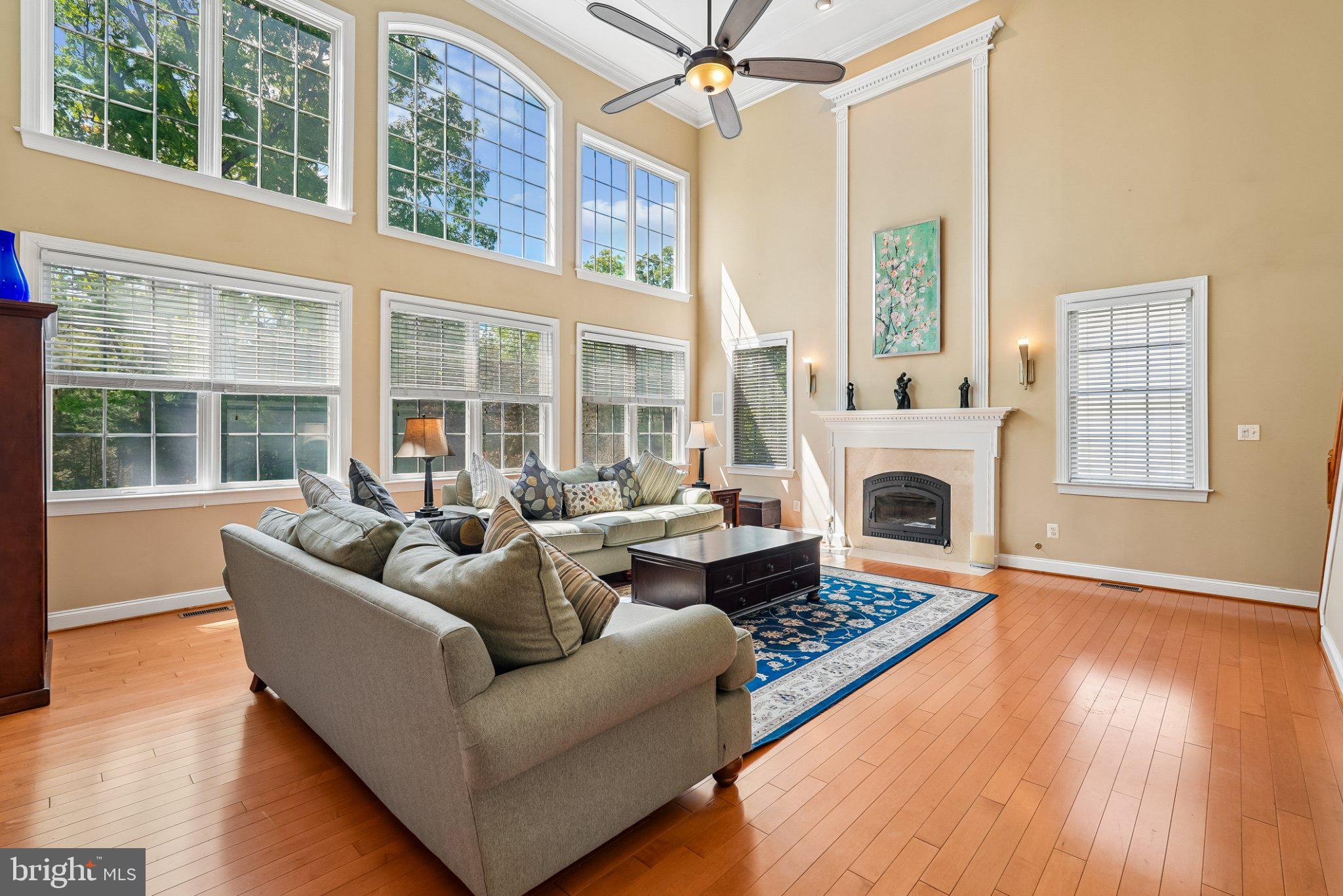 SOUTH RIDING - Residential