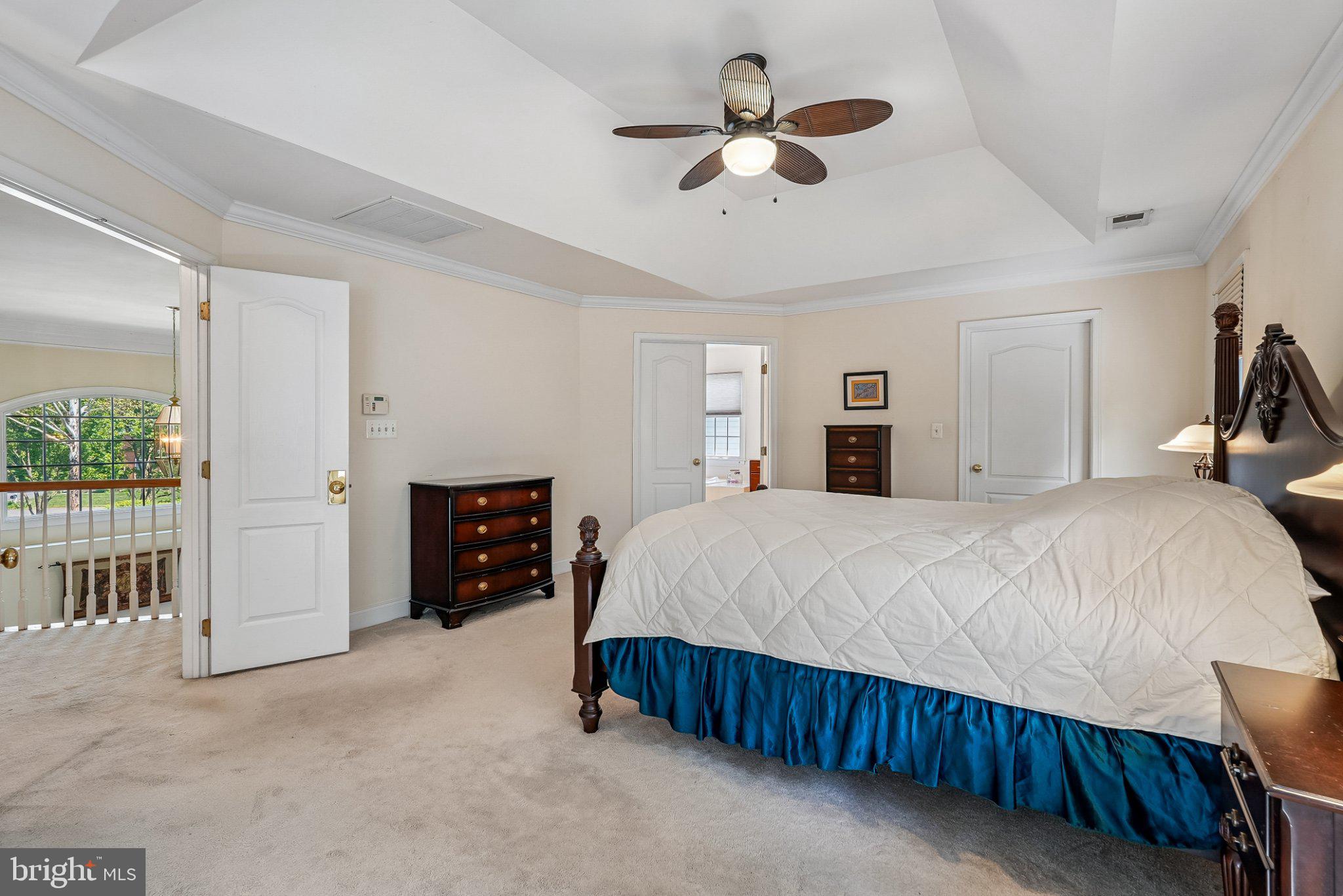 SOUTH RIDING - Residential