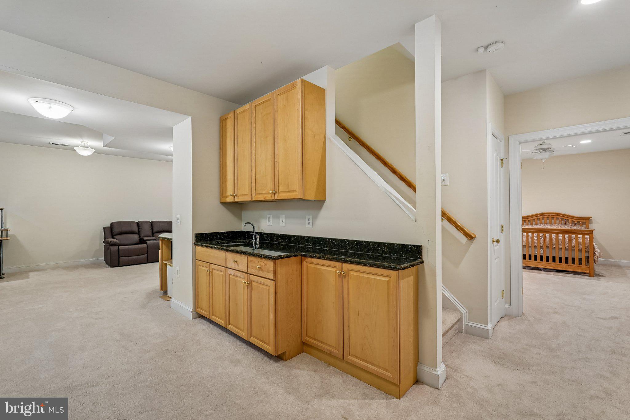 SOUTH RIDING - Residential
