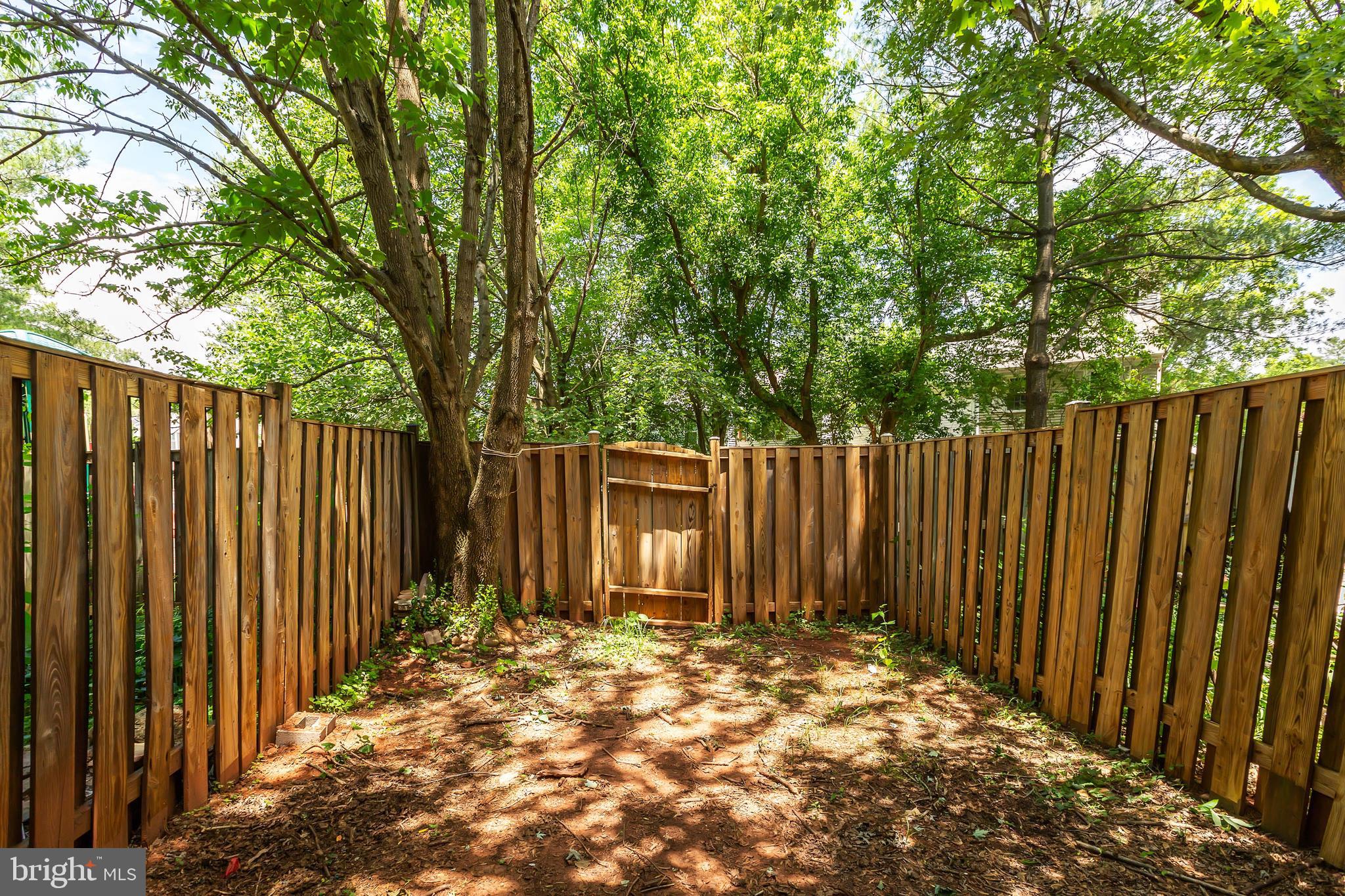 COUNTRYSIDE - Residential