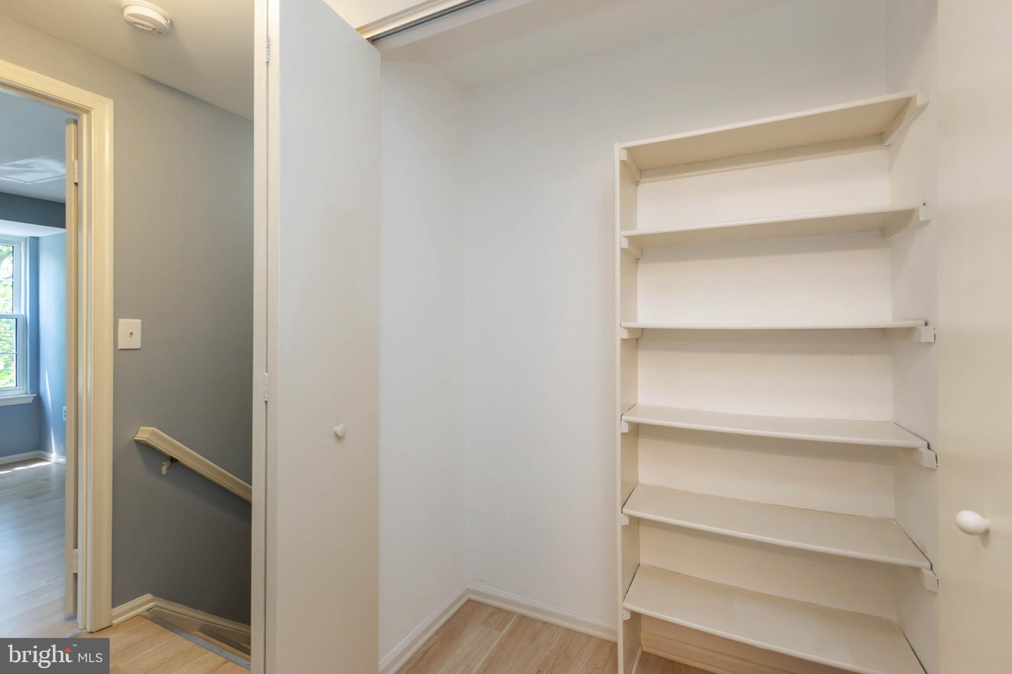 COUNTRYSIDE - Residential