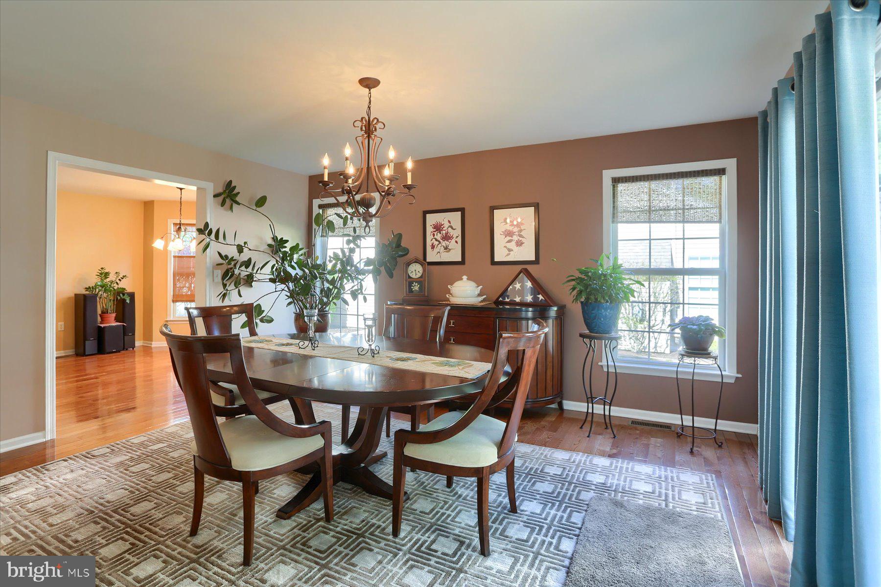 ARMITAGE SQUARE - Residential