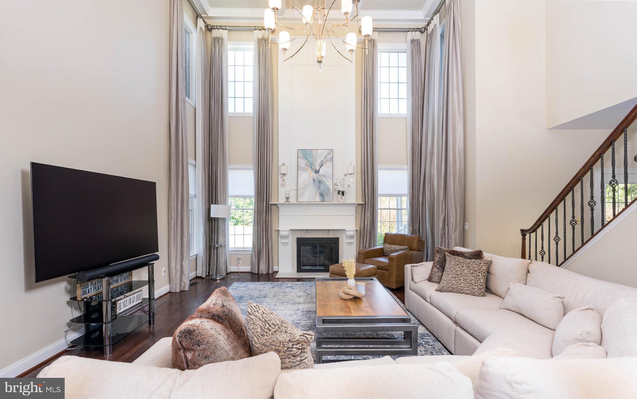 DOMINION VALLEY COUNTRY CLUB - Residential