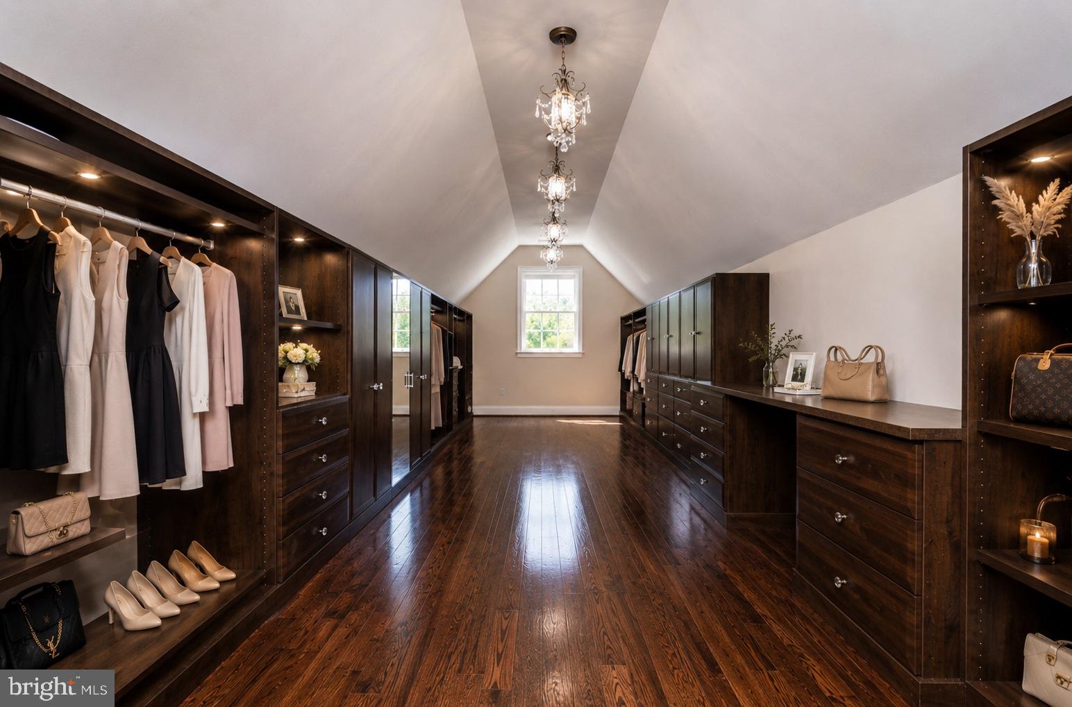 DOMINION VALLEY COUNTRY CLUB - Residential