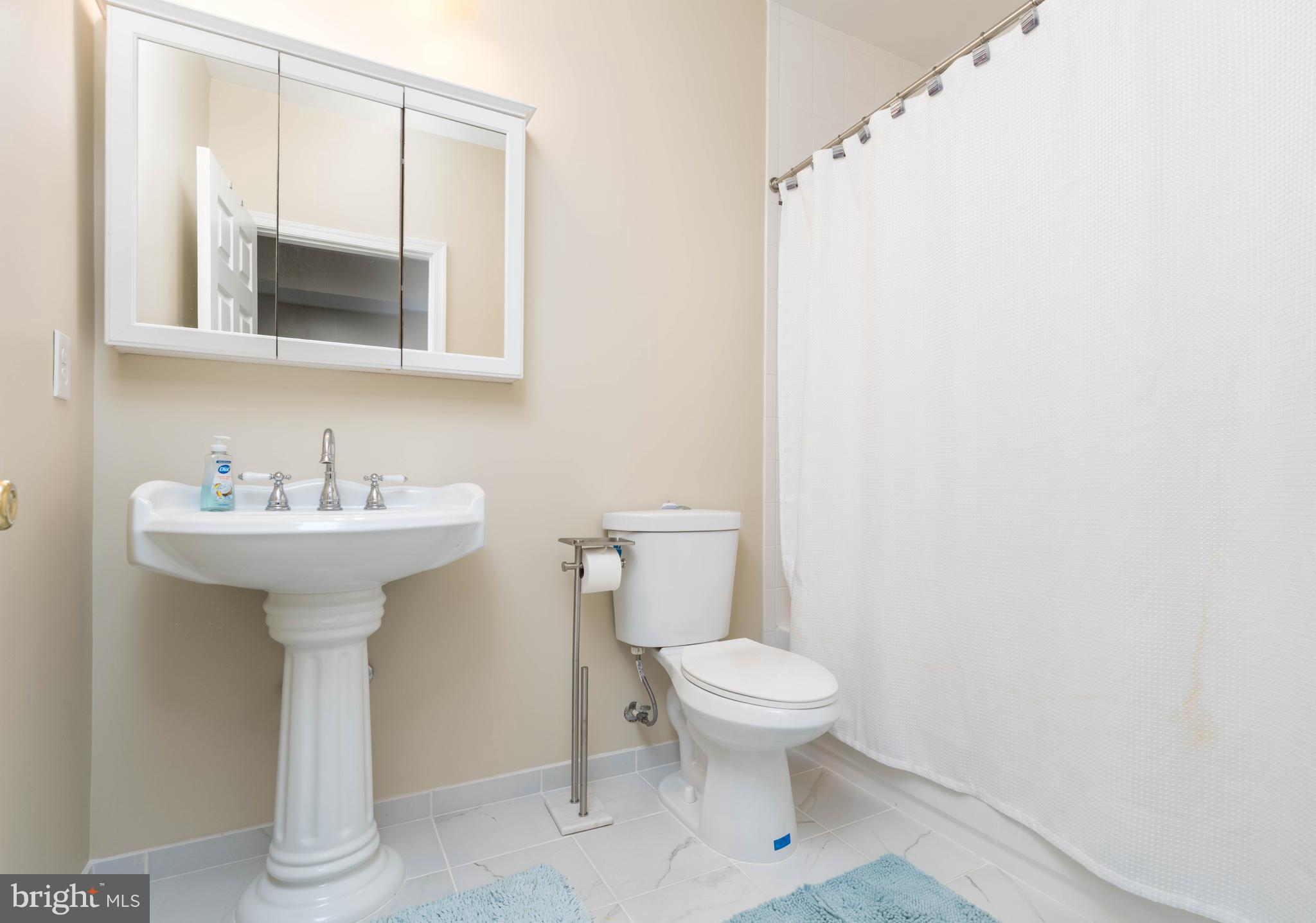 DOMINION VALLEY COUNTRY CLUB - Residential
