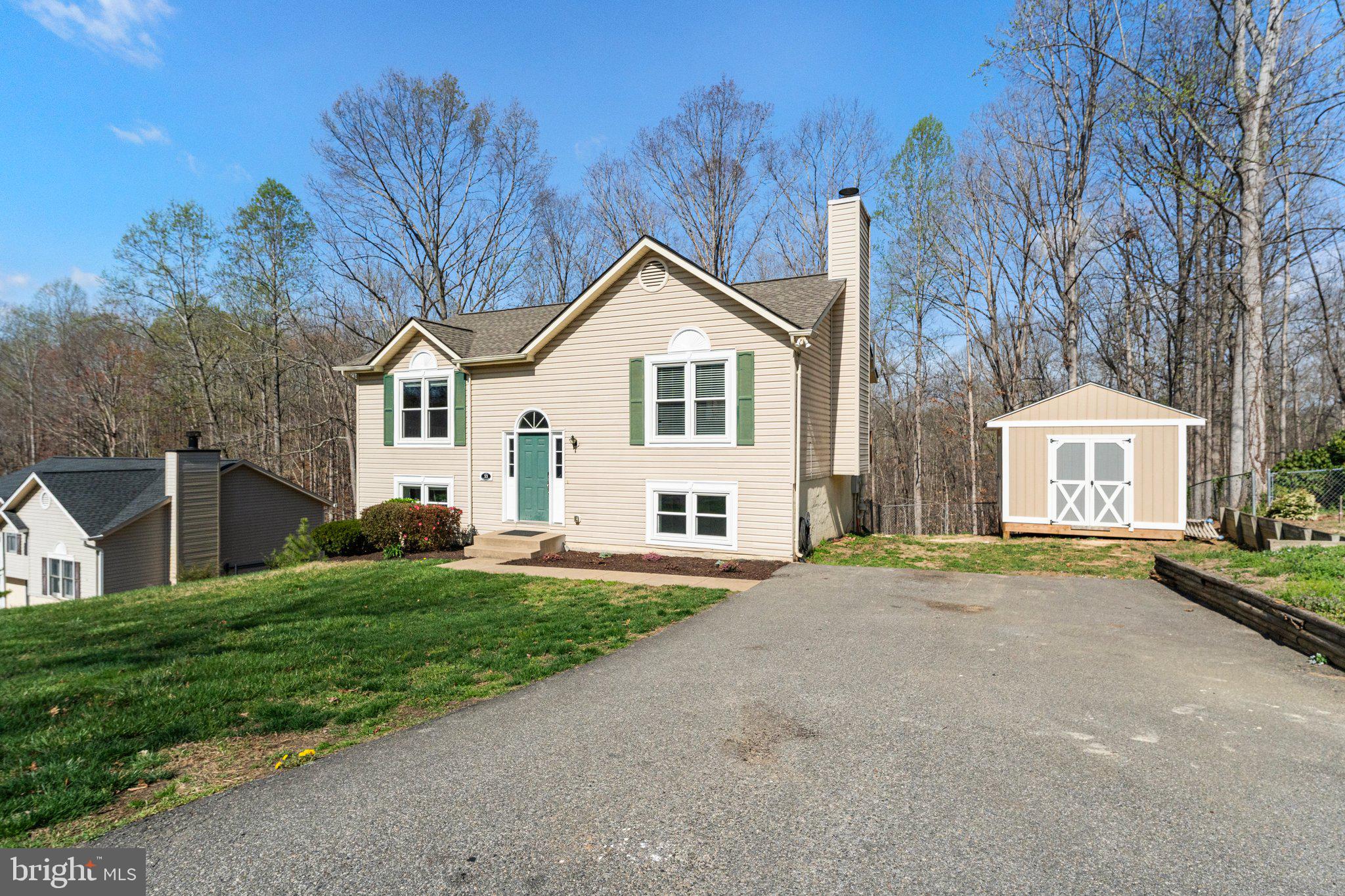 HICKORY RIDGE - Residential