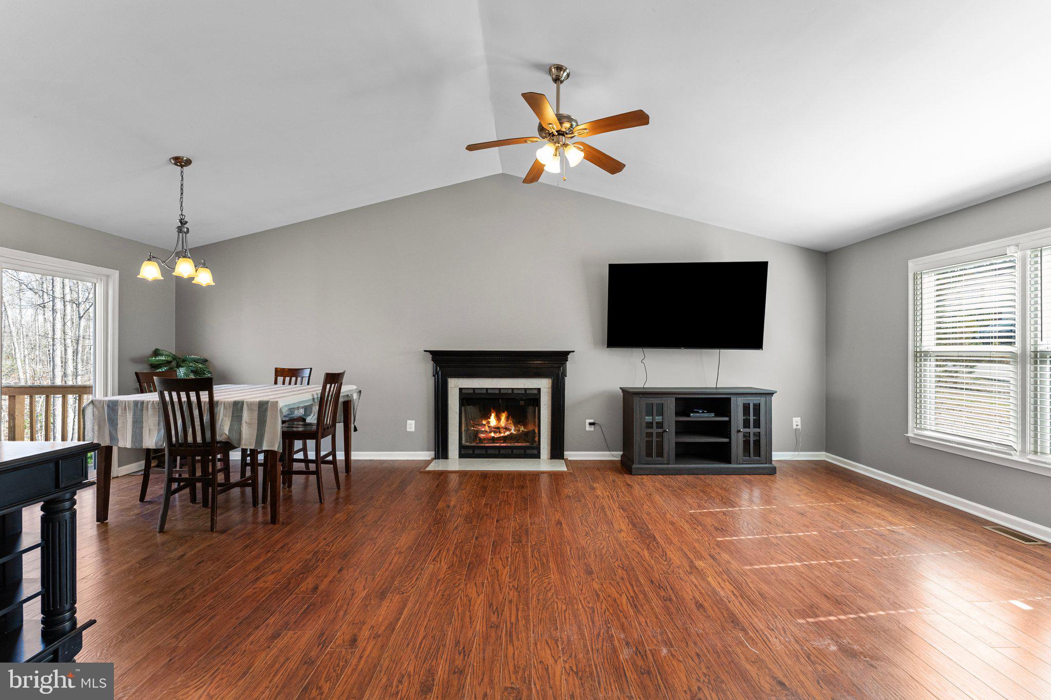 HICKORY RIDGE - Residential