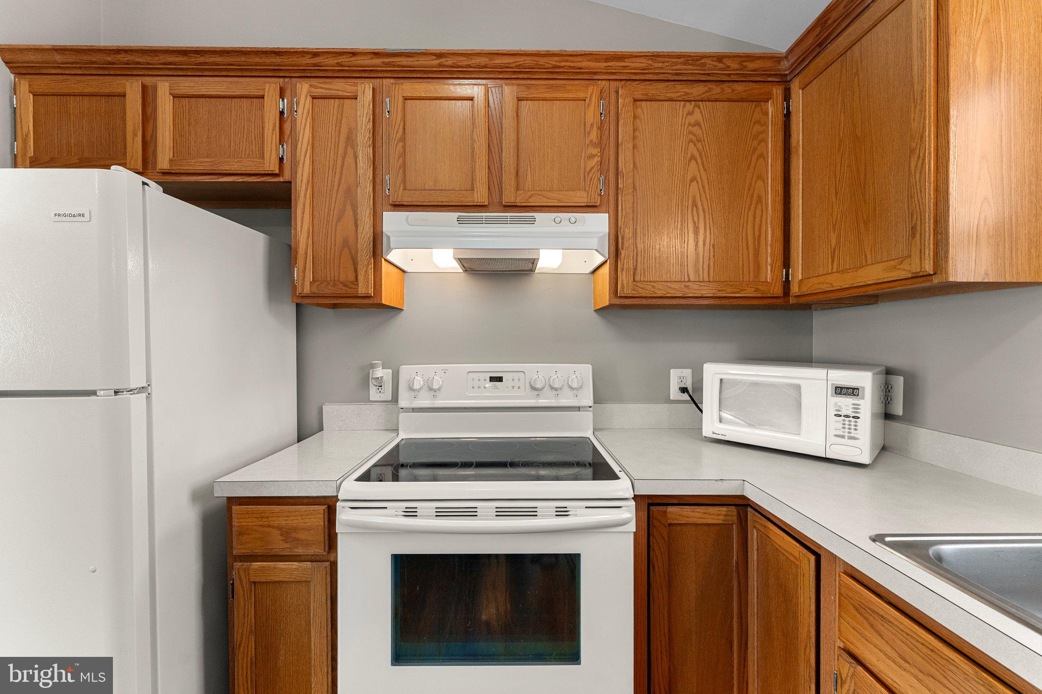 HICKORY RIDGE - Residential