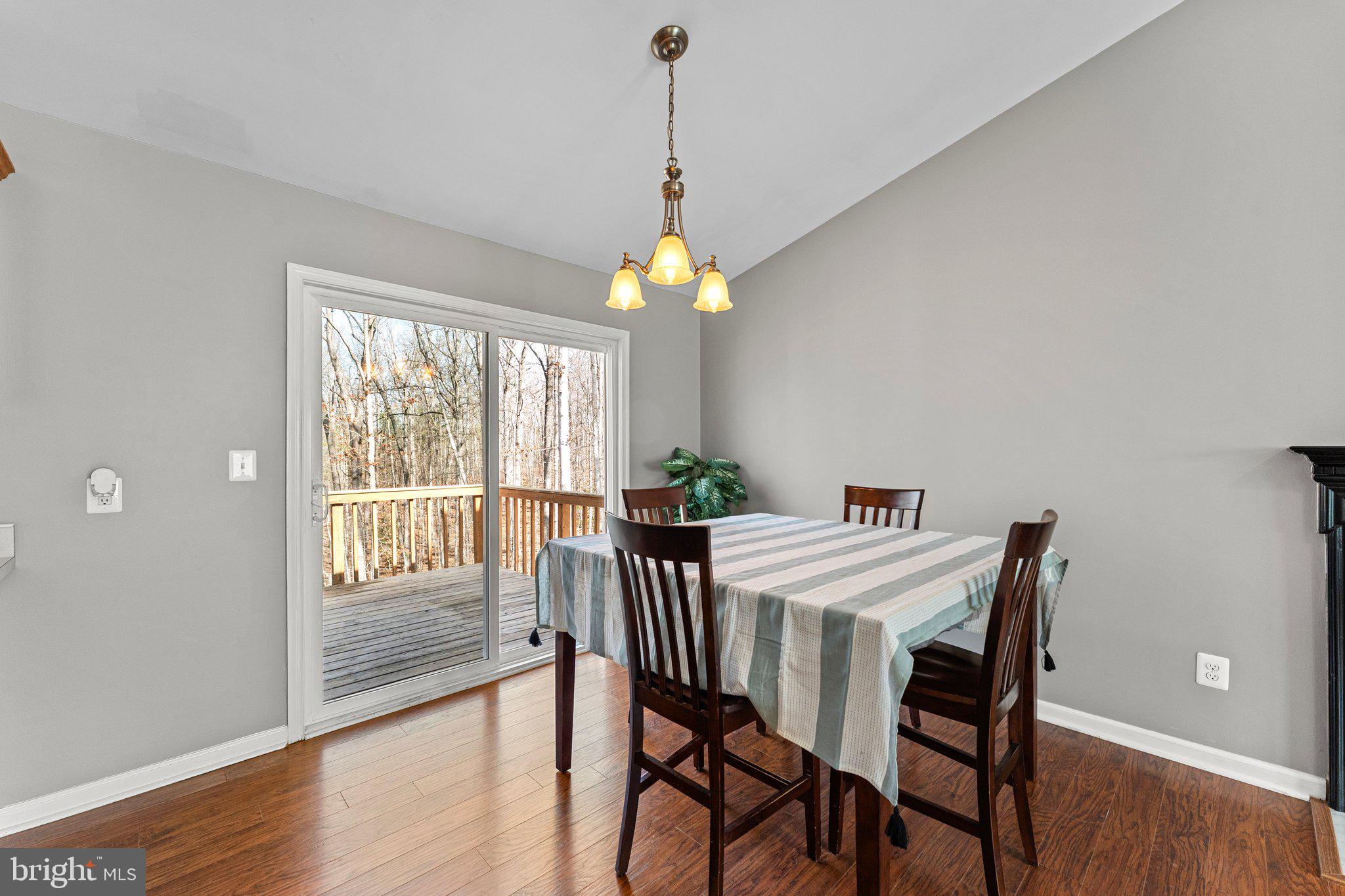 HICKORY RIDGE - Residential