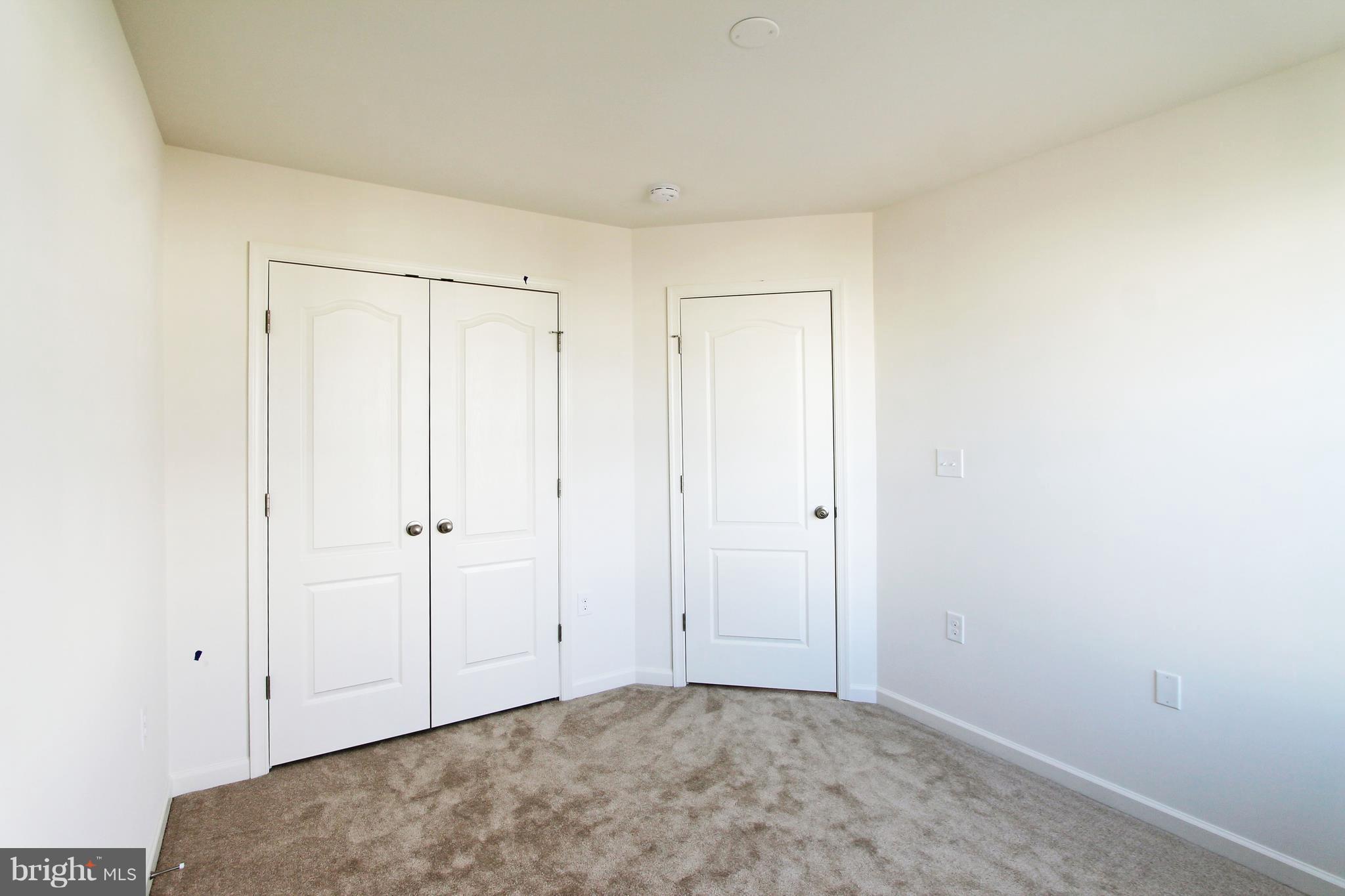 BRIAR RUN - Residential