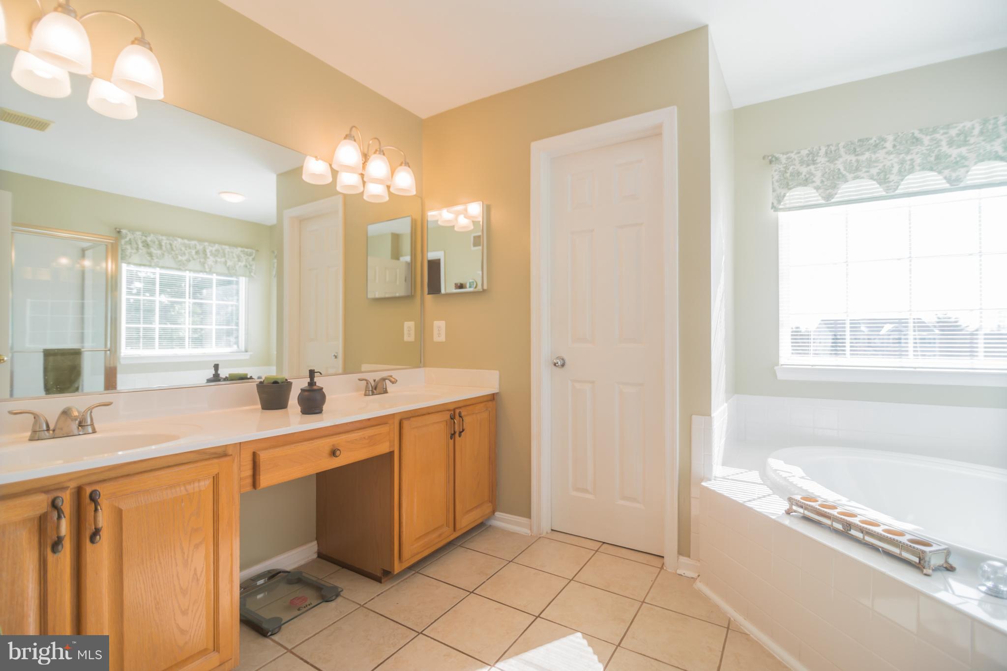 GREENWAY FARM - Residential