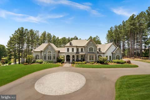 Photo of 22563 Creighton Farms Drive, LEESBURG, VA 20175 (MLS # VALO2130750)