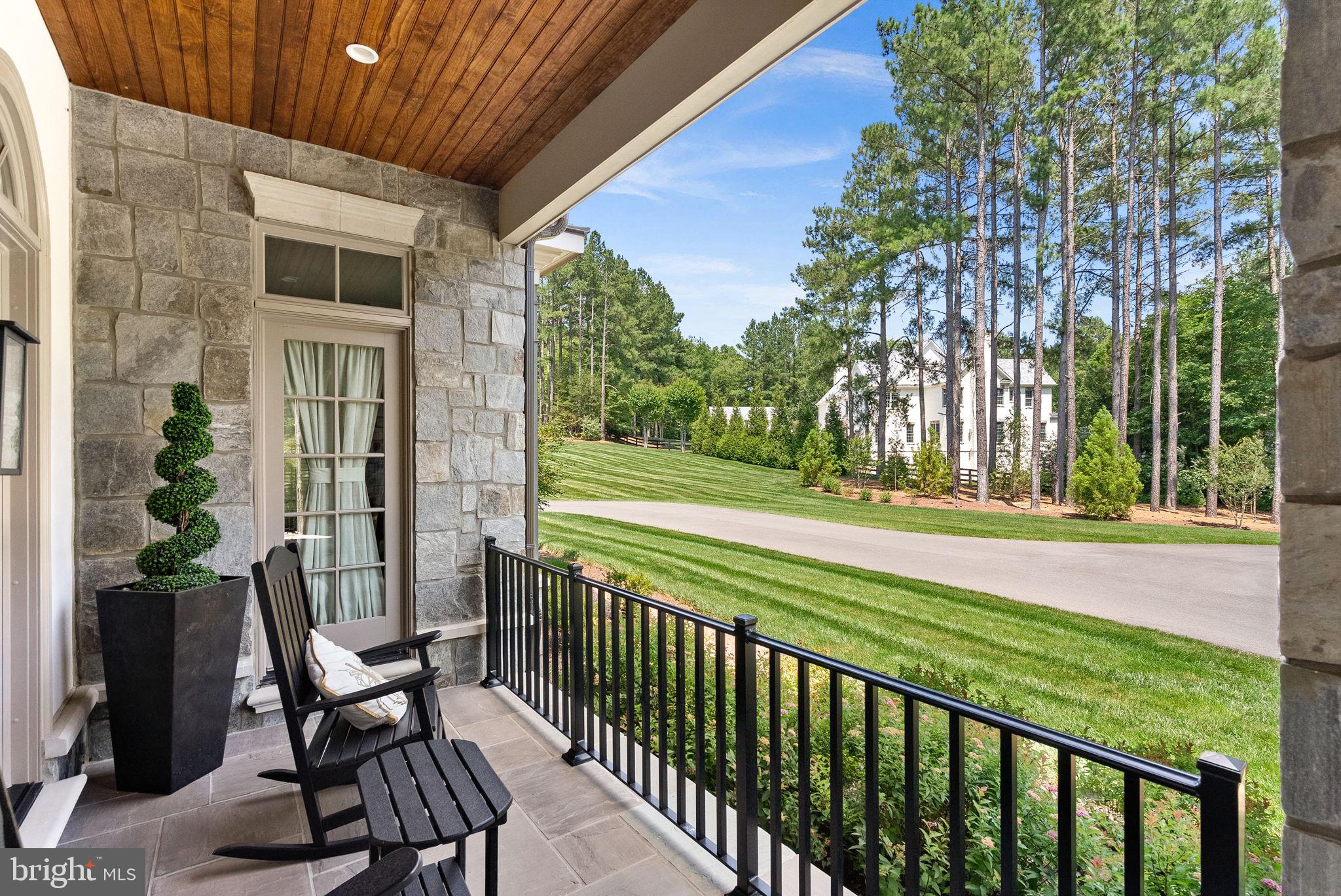 22563 CREIGHTON FARMS DRIVE