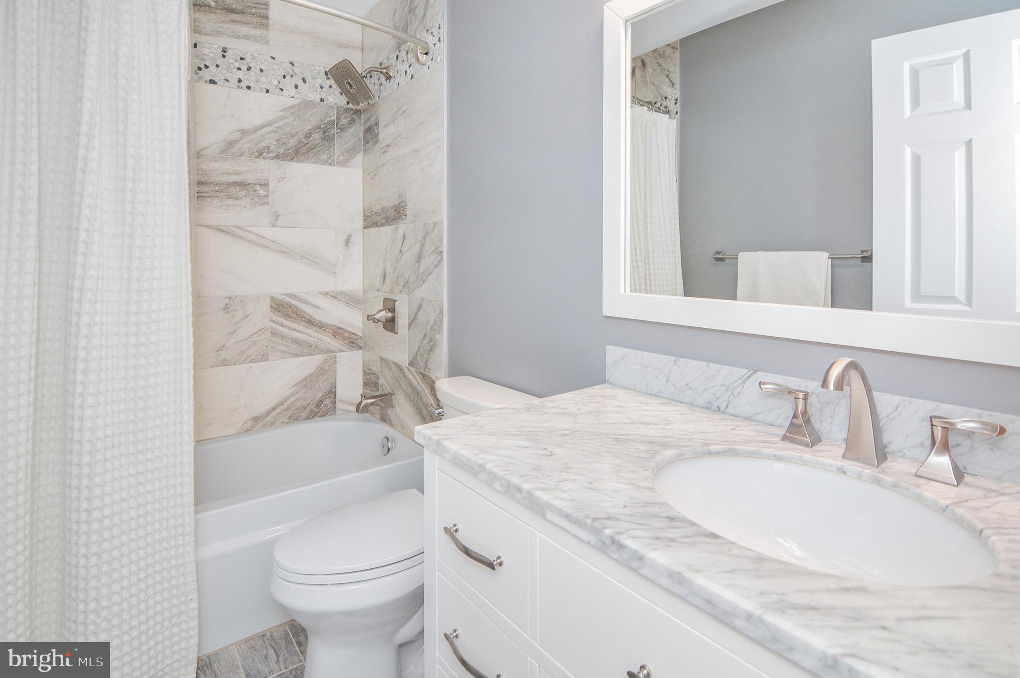 LOVETON FARMS - Residential