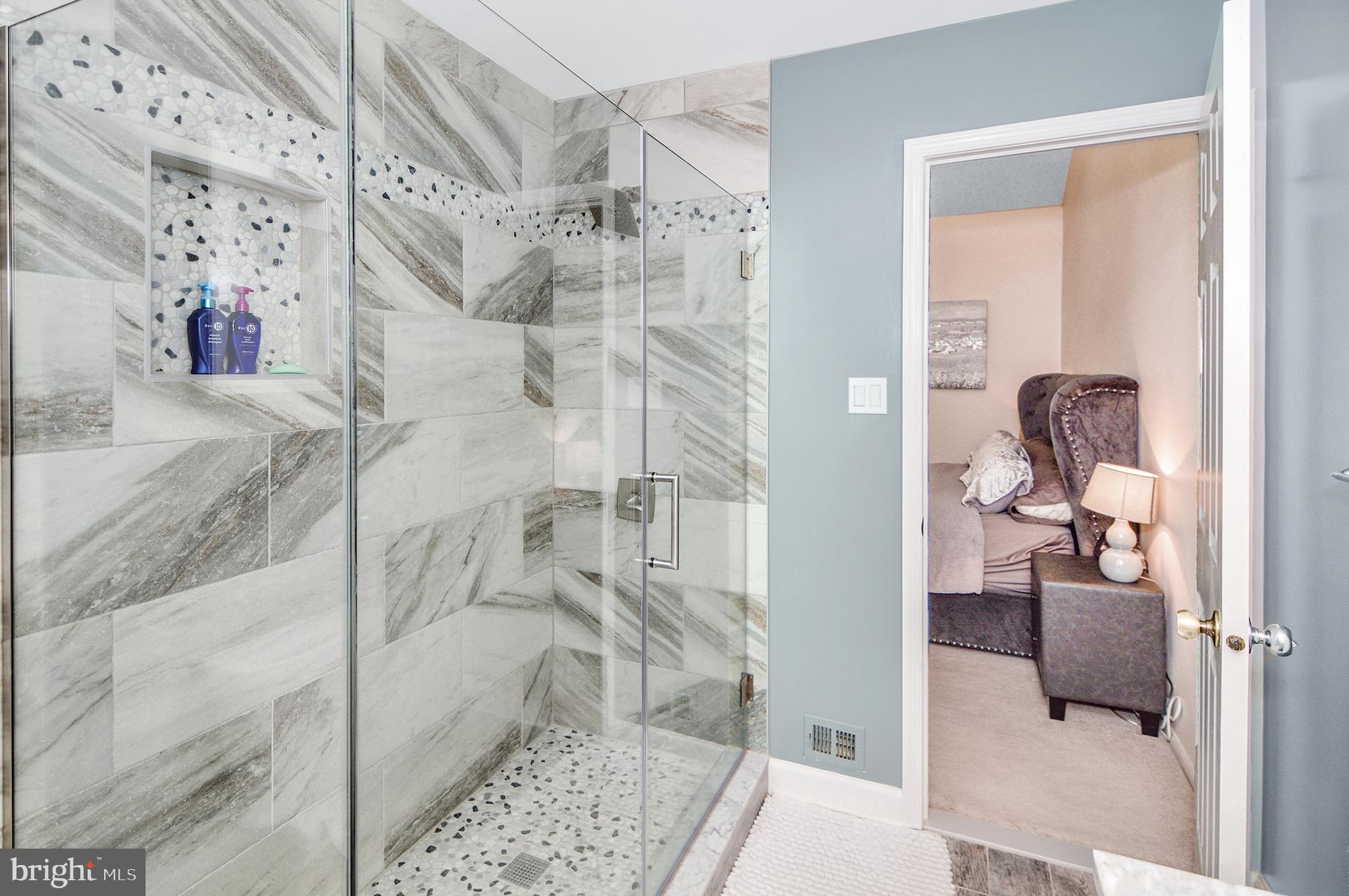 LOVETON FARMS - Residential