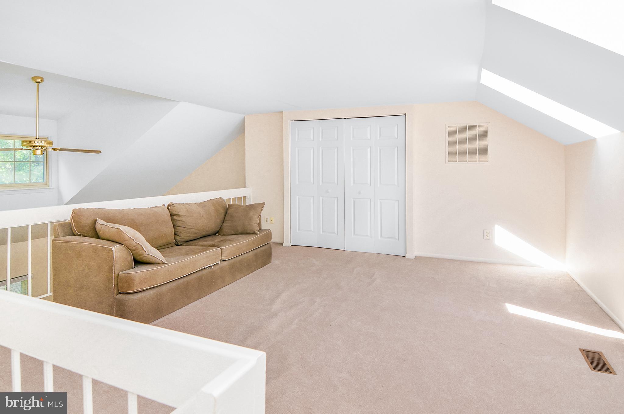 LOVETON FARMS - Residential