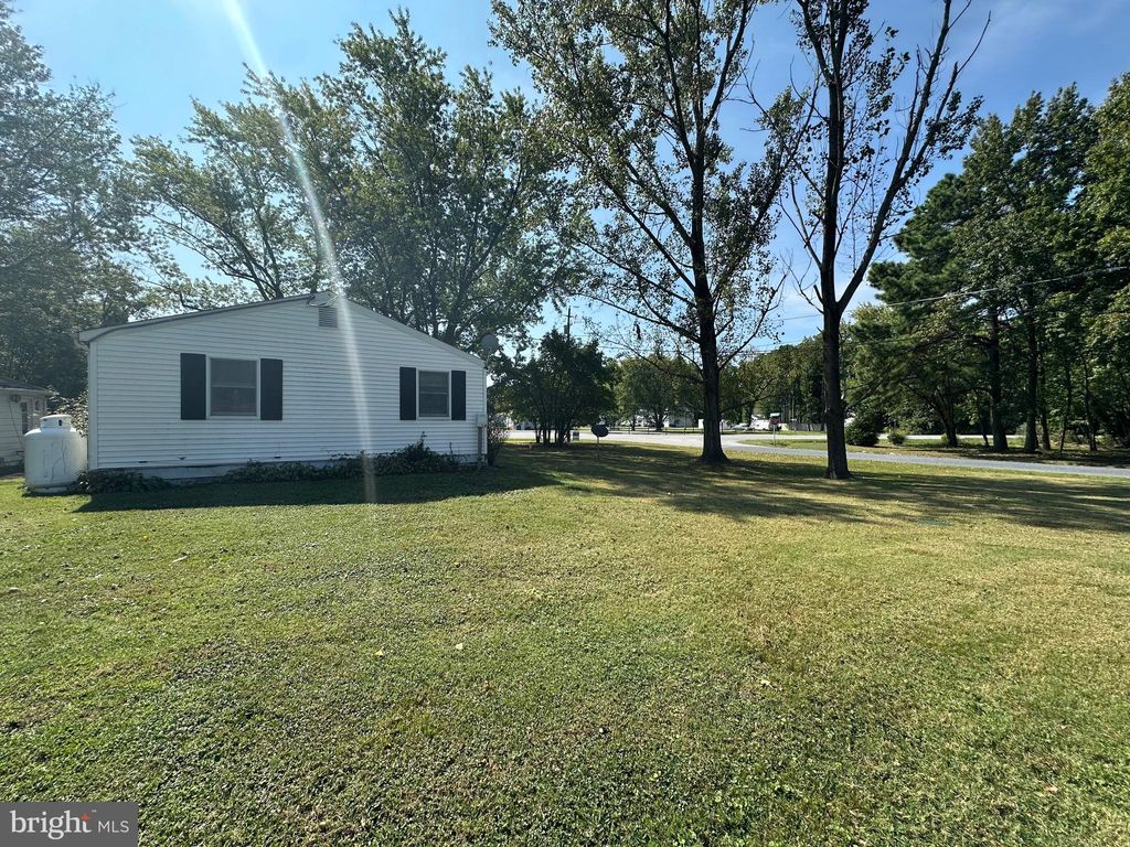 Photo of 9401 Romancoke Road, STEVENSVILLE, MD 21666 (MLS # MDQA2014946)