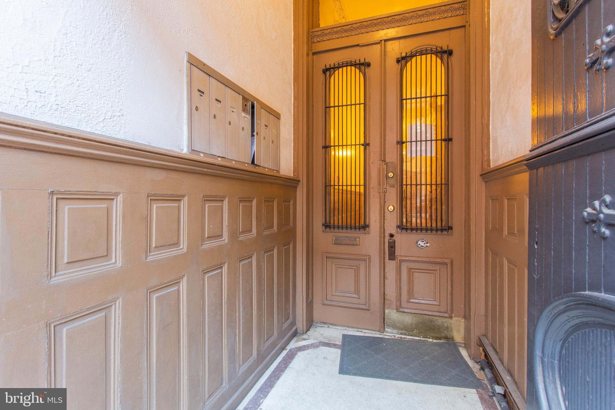 RITTENHOUSE SQUARE - Residential Lease